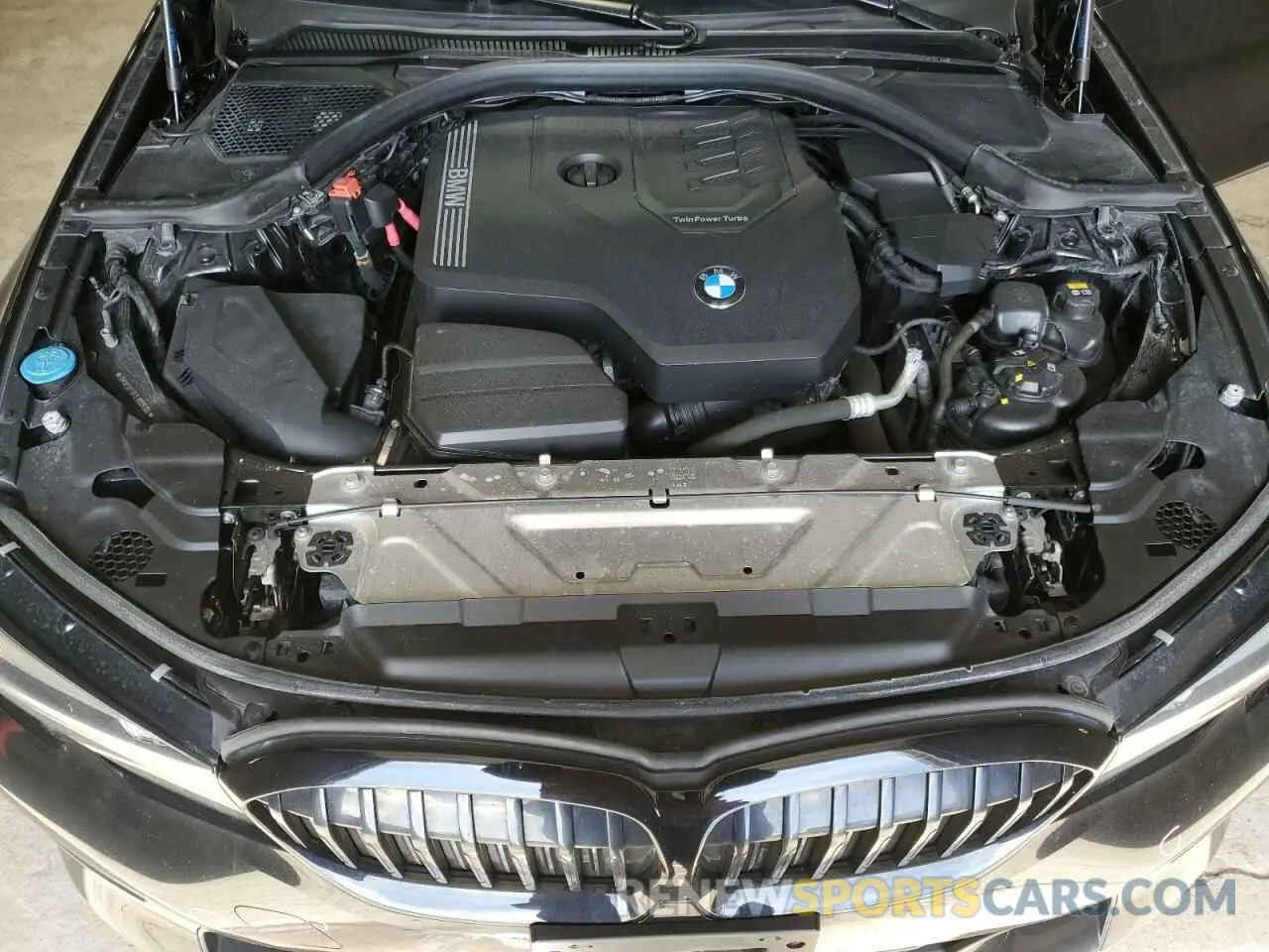 11 Photograph of a damaged car 3MW5R7J01L8B09304 BMW 3 SERIES 2020