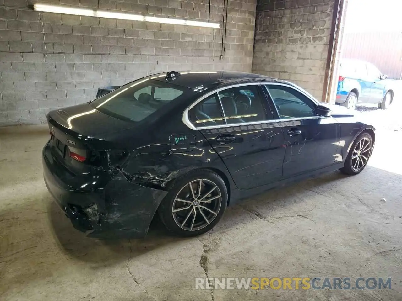 3 Photograph of a damaged car 3MW5R7J01L8B09304 BMW 3 SERIES 2020