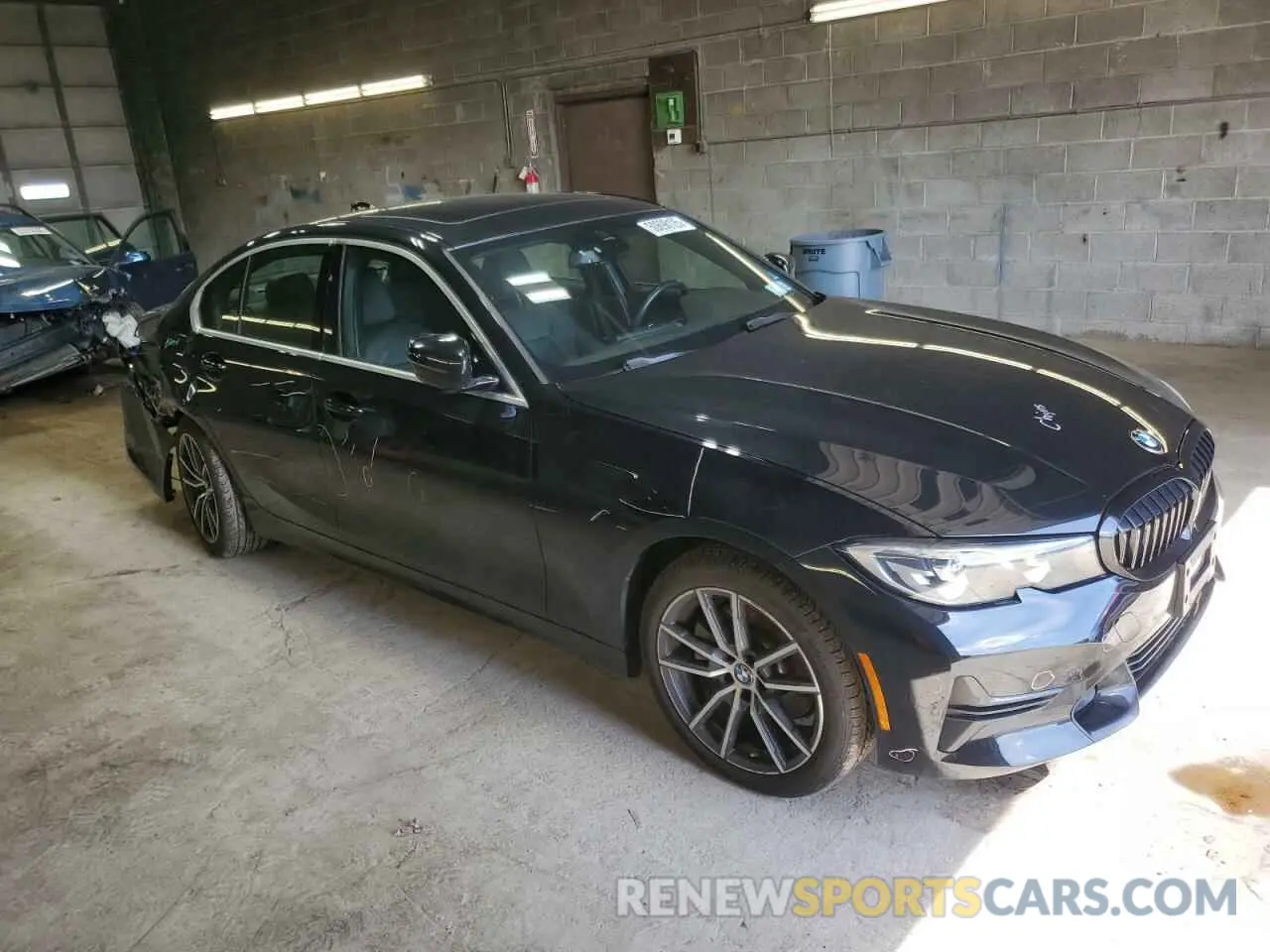 4 Photograph of a damaged car 3MW5R7J01L8B09304 BMW 3 SERIES 2020