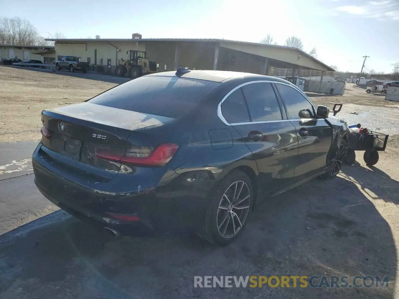 3 Photograph of a damaged car 3MW5R7J01L8B10582 BMW 3 SERIES 2020