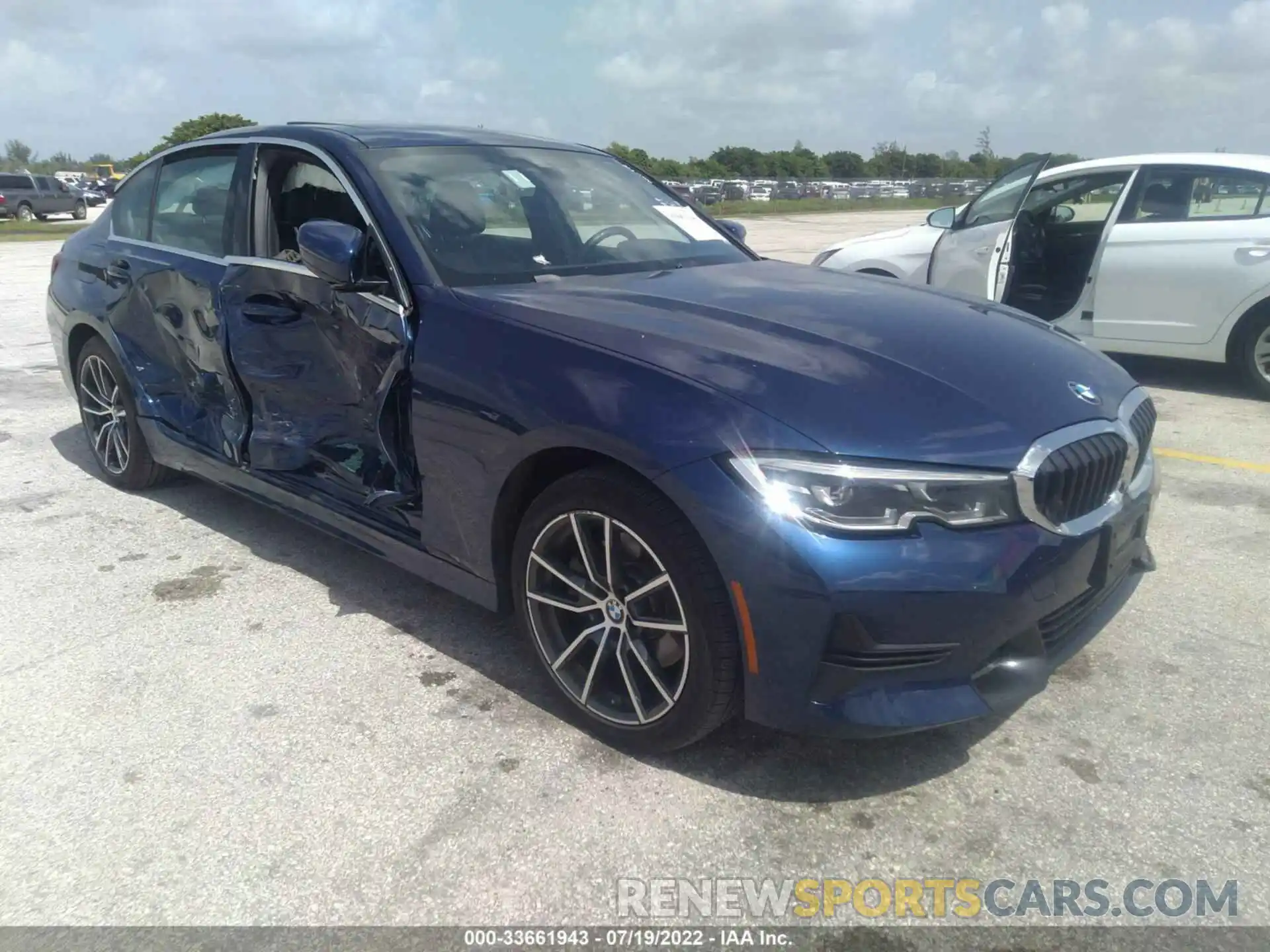 1 Photograph of a damaged car 3MW5R7J01L8B21453 BMW 3 SERIES 2020