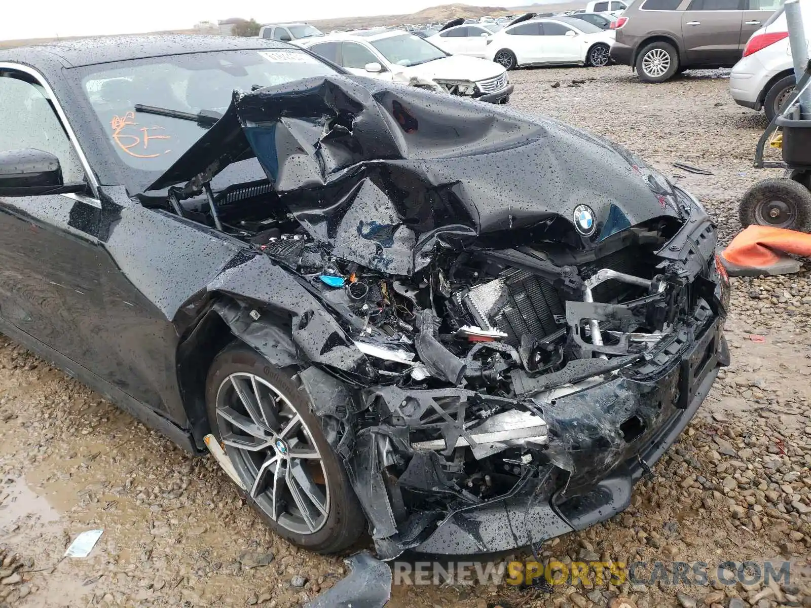 9 Photograph of a damaged car 3MW5R7J01L8B23493 BMW 3 SERIES 2020