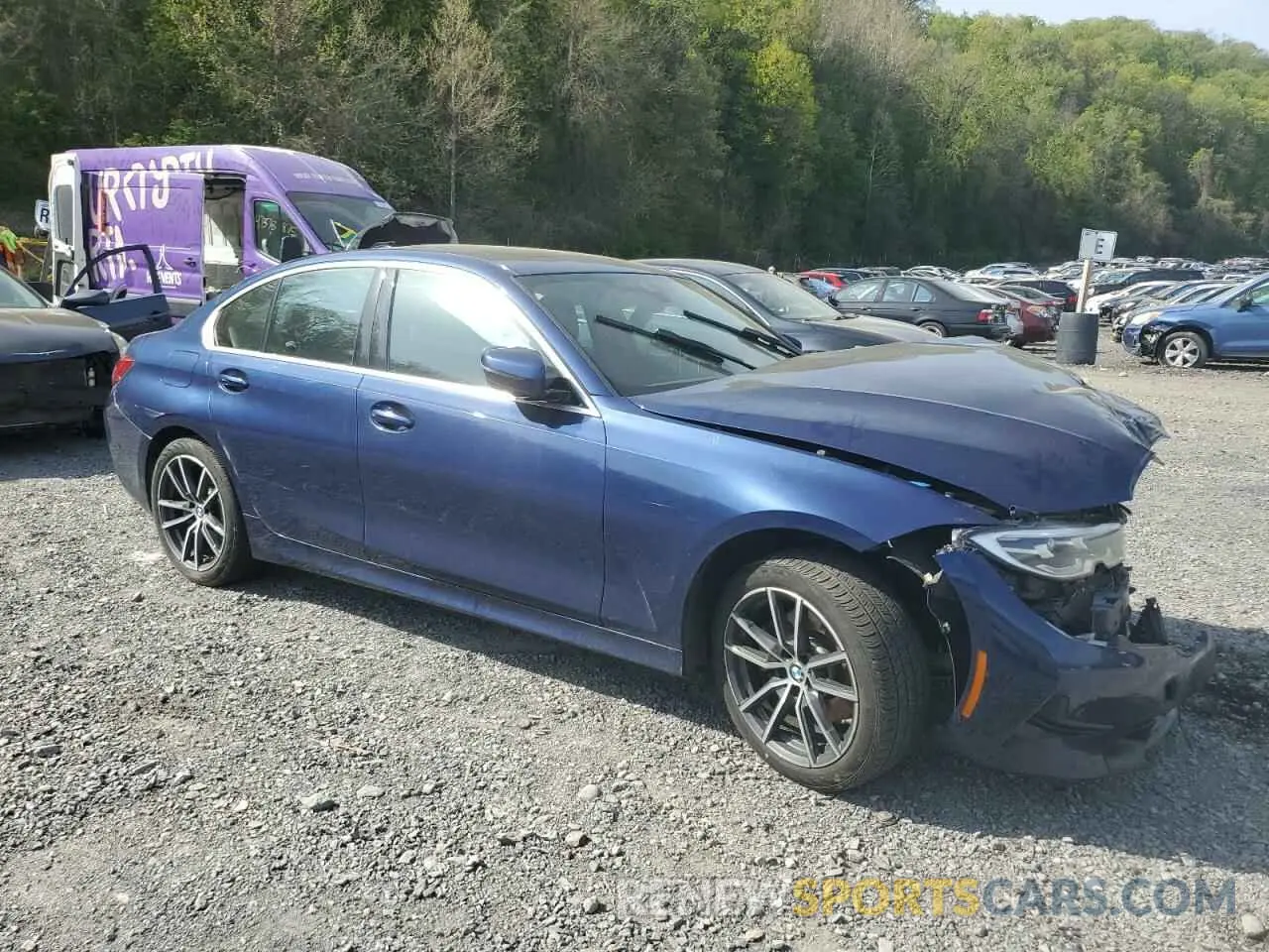 4 Photograph of a damaged car 3MW5R7J01L8B26913 BMW 3 SERIES 2020