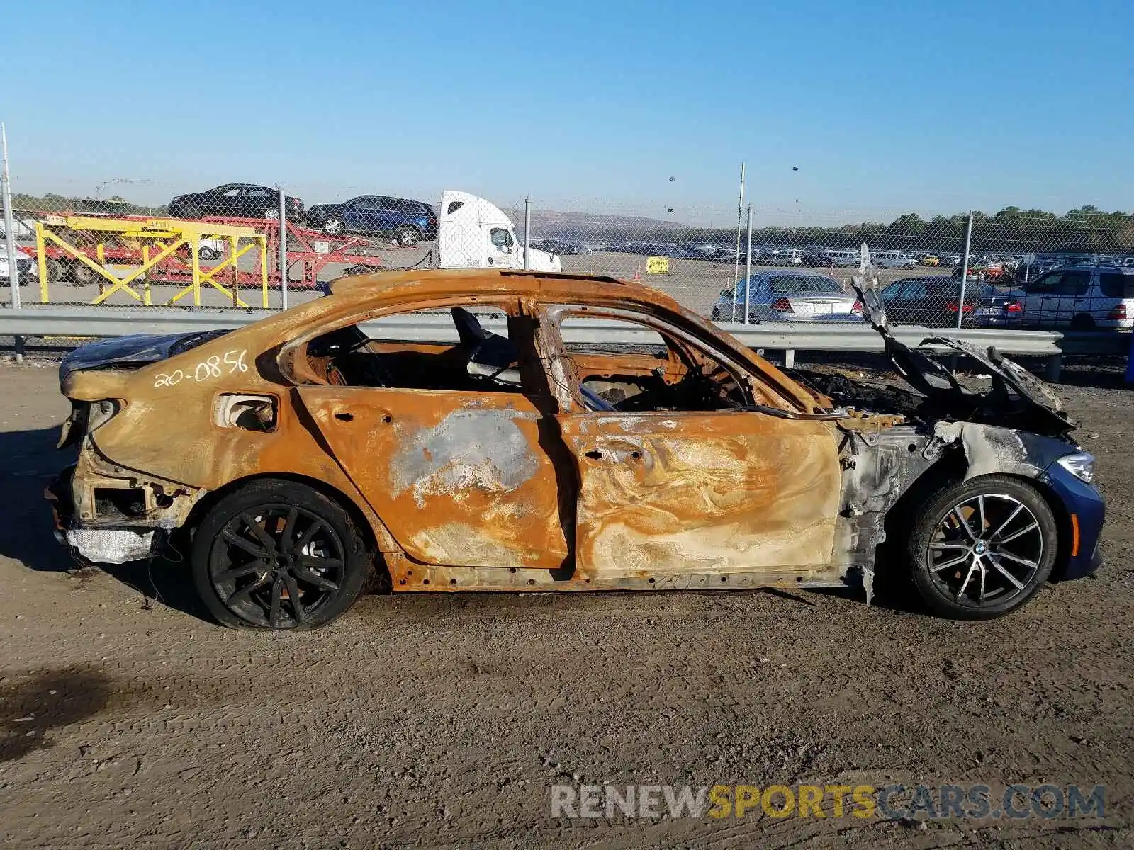 10 Photograph of a damaged car 3MW5R7J01L8B28323 BMW 3 SERIES 2020