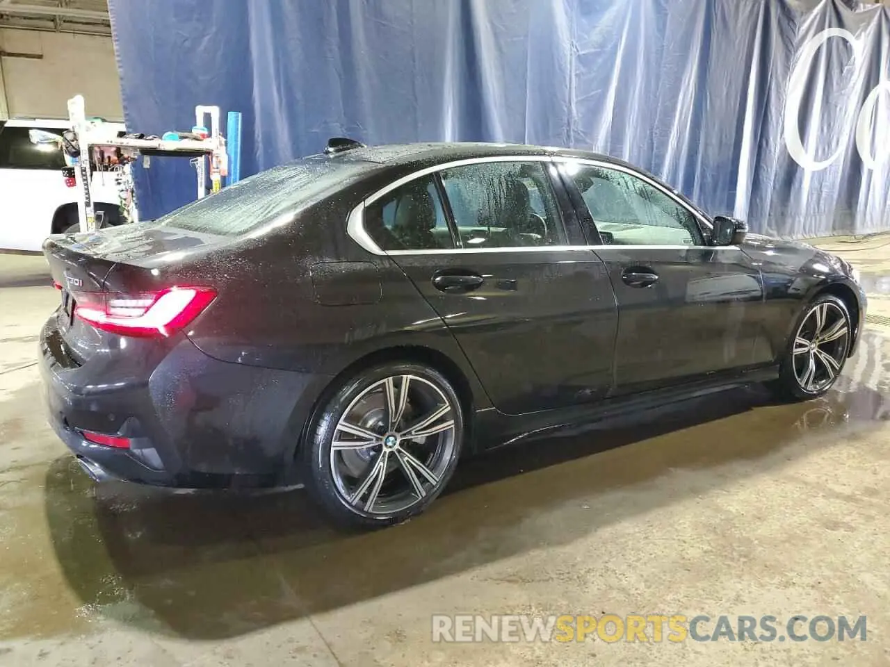 3 Photograph of a damaged car 3MW5R7J02L8B05083 BMW 3 SERIES 2020