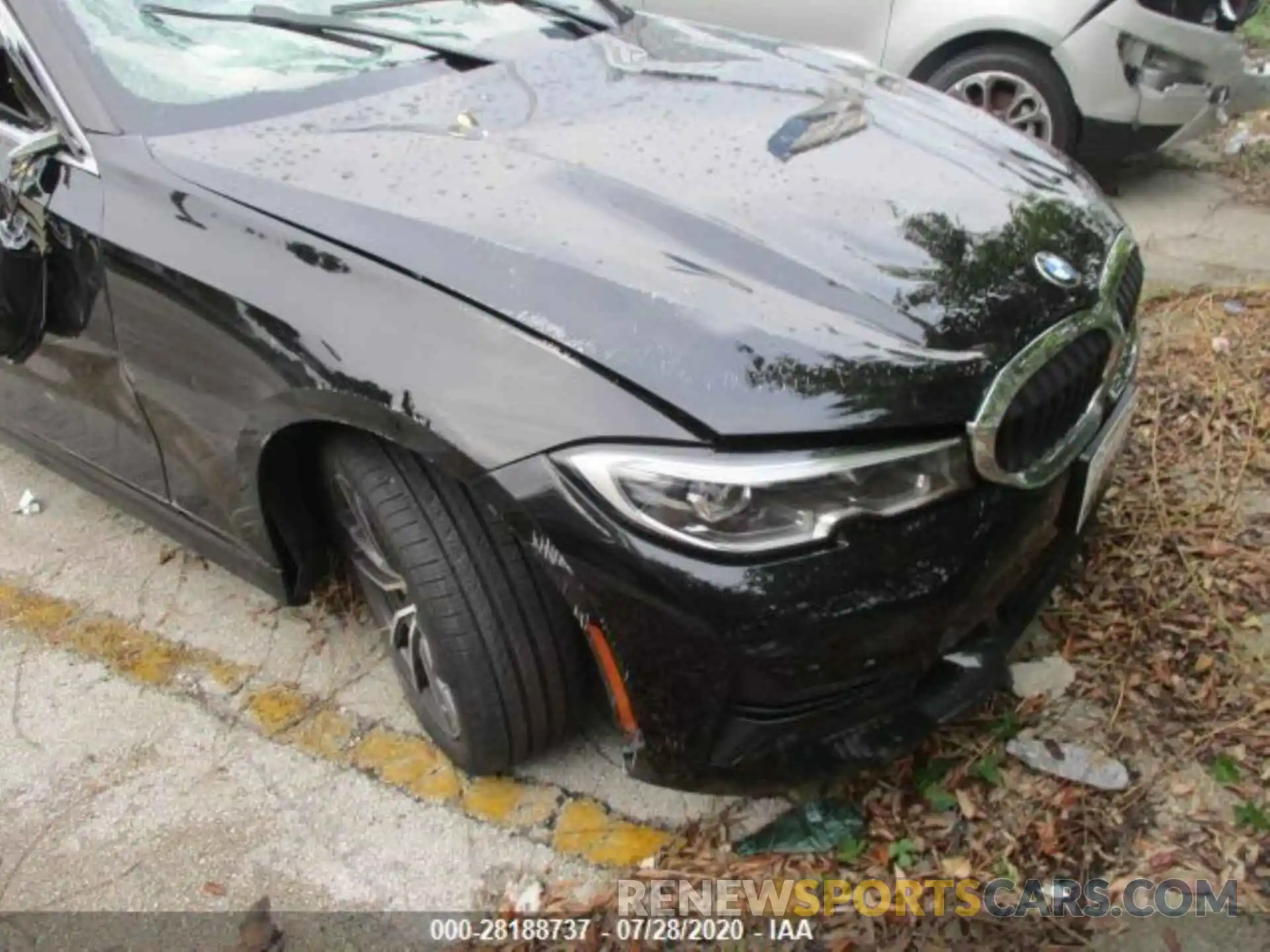 10 Photograph of a damaged car 3MW5R7J02L8B08873 BMW 3 SERIES 2020