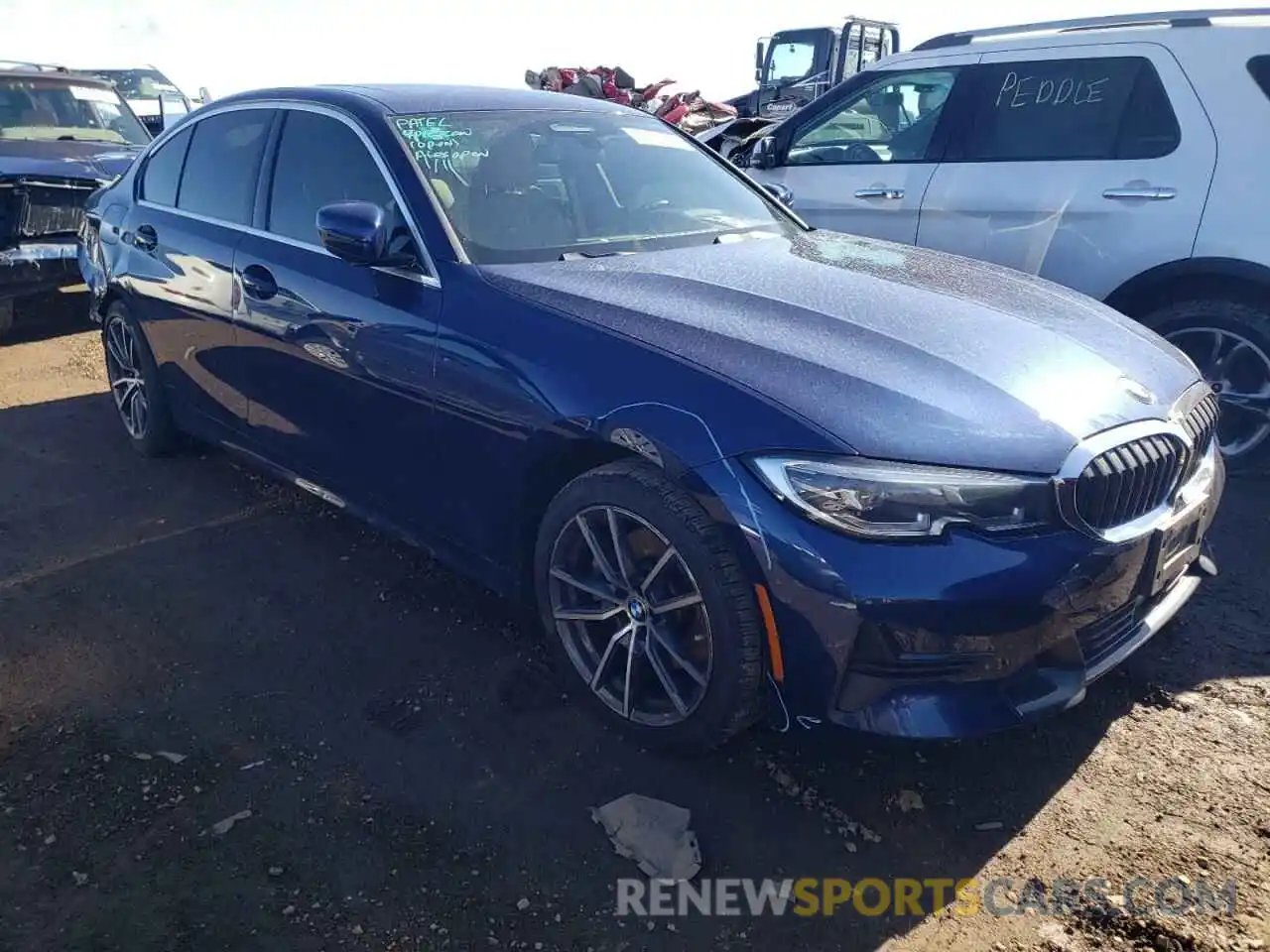 4 Photograph of a damaged car 3MW5R7J02L8B17833 BMW 3 SERIES 2020