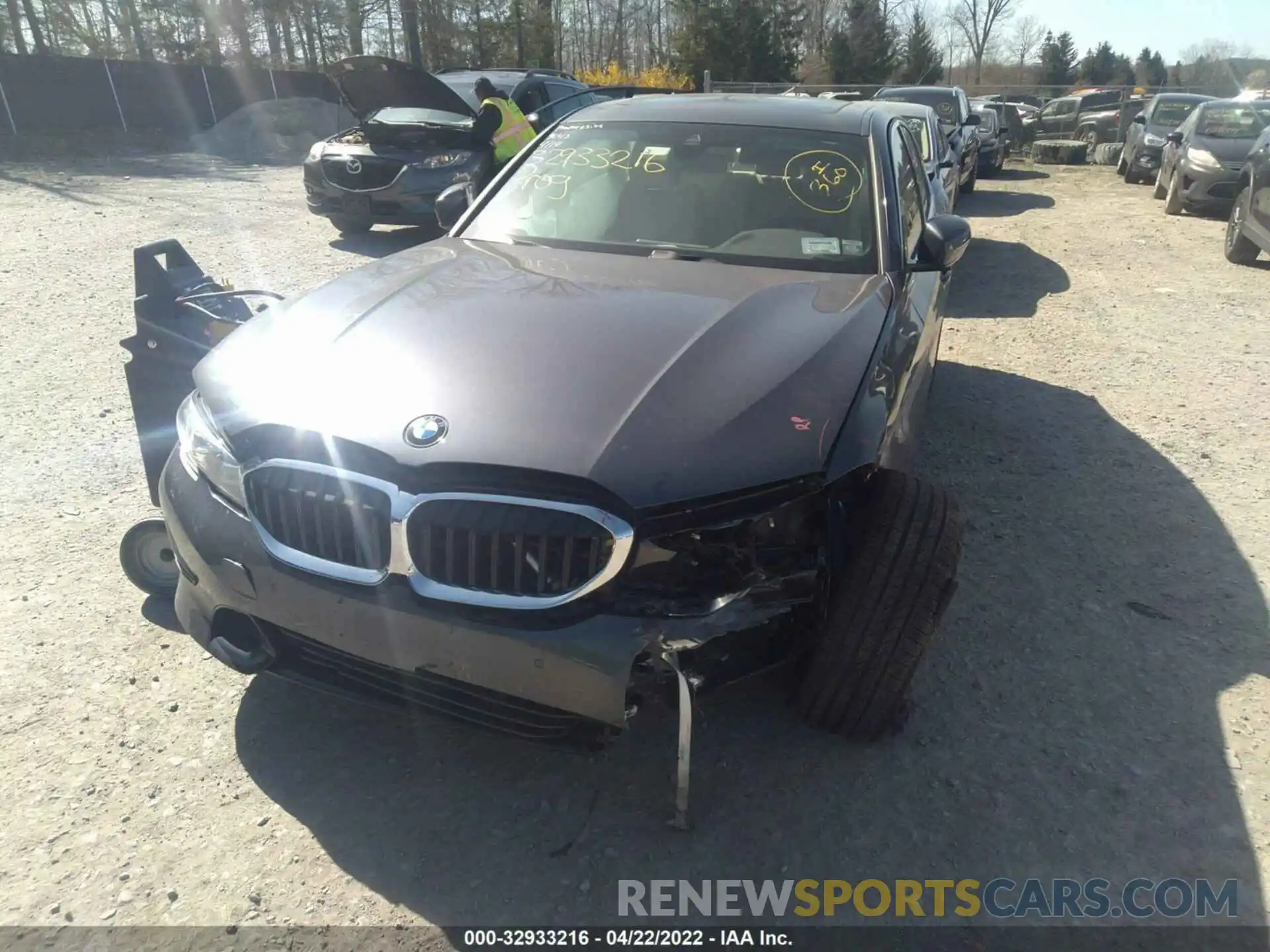 6 Photograph of a damaged car 3MW5R7J02L8B32011 BMW 3 SERIES 2020