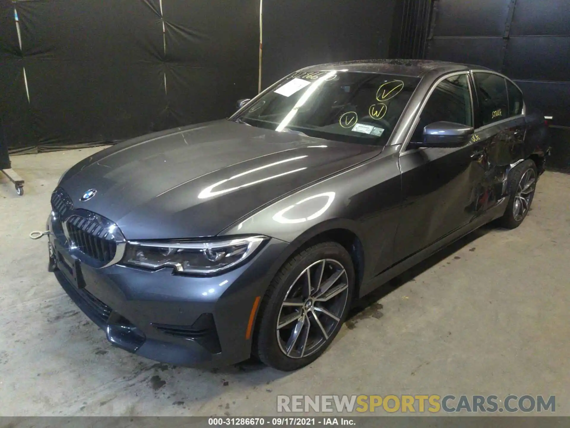 2 Photograph of a damaged car 3MW5R7J02L8B35670 BMW 3 SERIES 2020