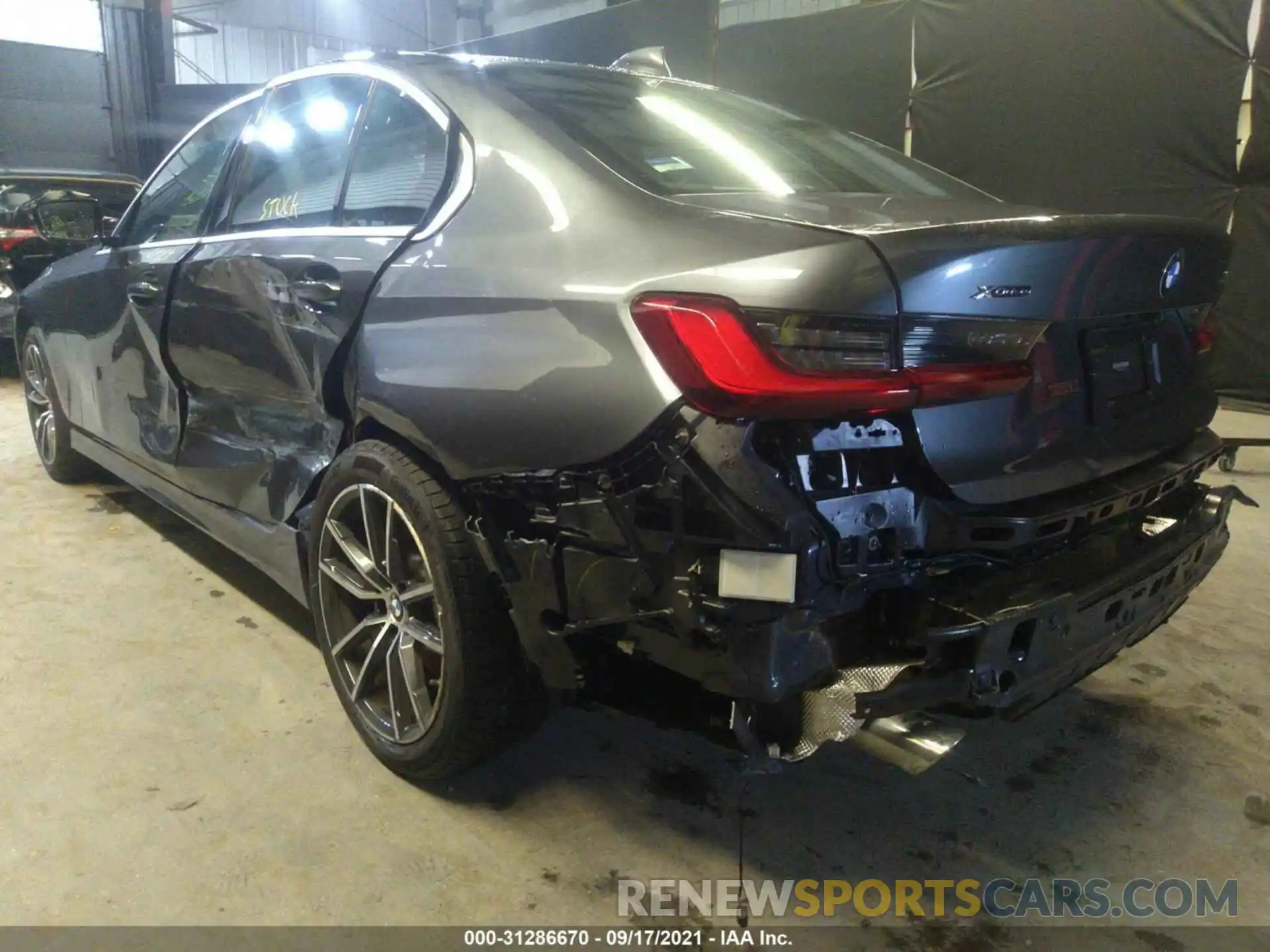 6 Photograph of a damaged car 3MW5R7J02L8B35670 BMW 3 SERIES 2020