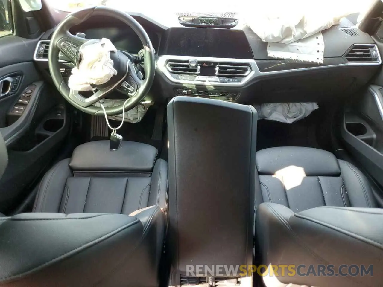 8 Photograph of a damaged car 3MW5R7J03L8B04458 BMW 3 SERIES 2020