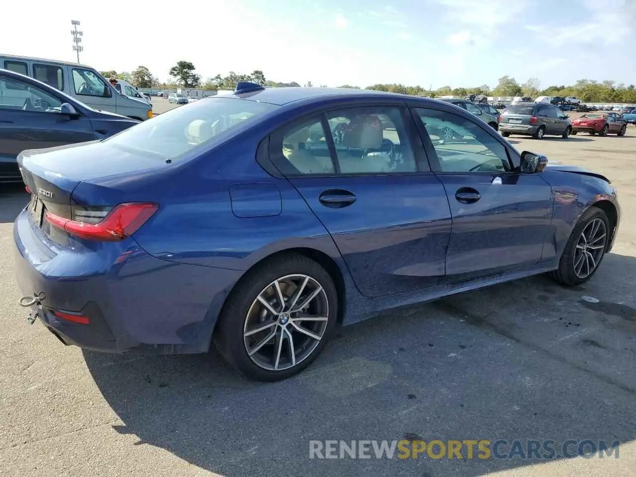 3 Photograph of a damaged car 3MW5R7J03L8B18361 BMW 3 SERIES 2020