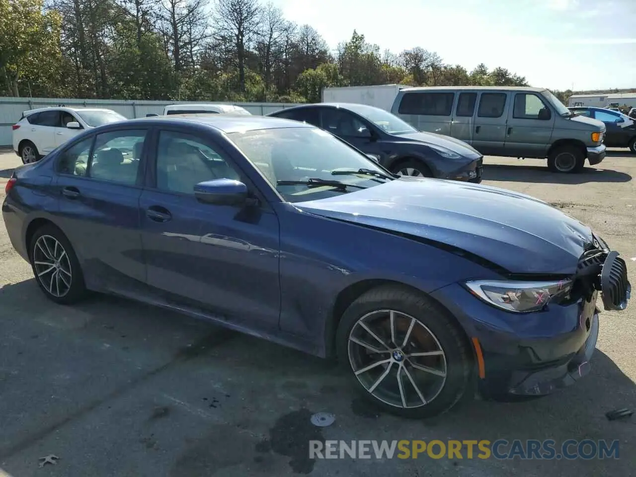4 Photograph of a damaged car 3MW5R7J03L8B18361 BMW 3 SERIES 2020