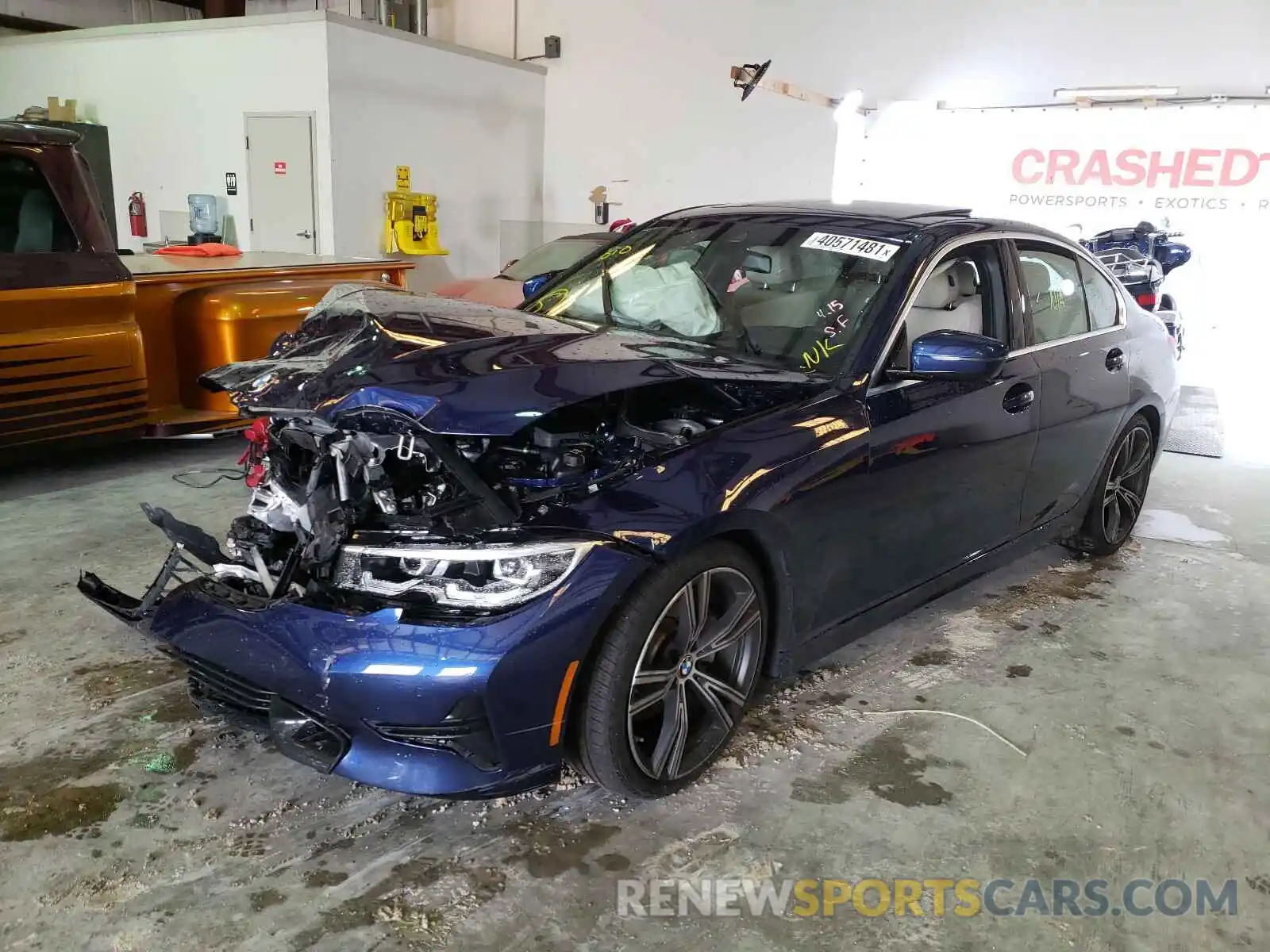 2 Photograph of a damaged car 3MW5R7J03L8B20028 BMW 3 SERIES 2020