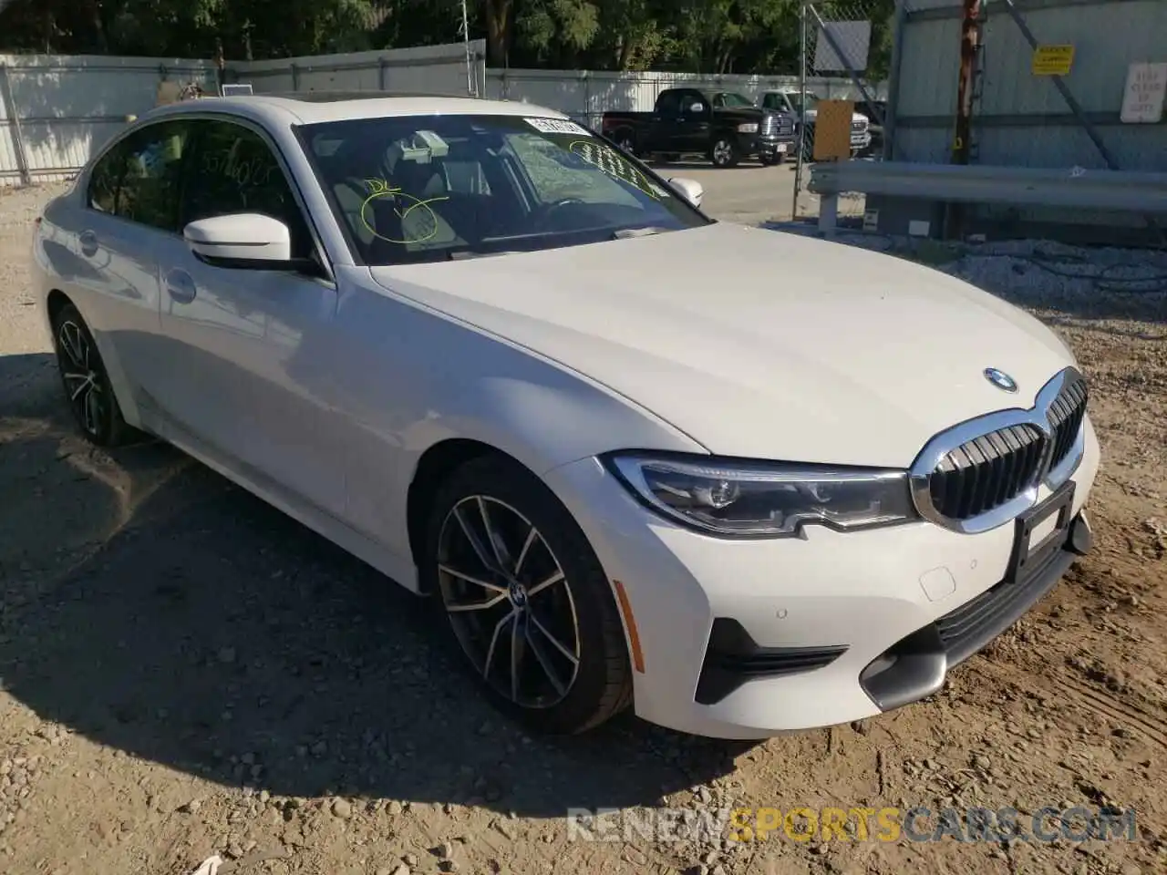 1 Photograph of a damaged car 3MW5R7J03L8B20692 BMW 3 SERIES 2020