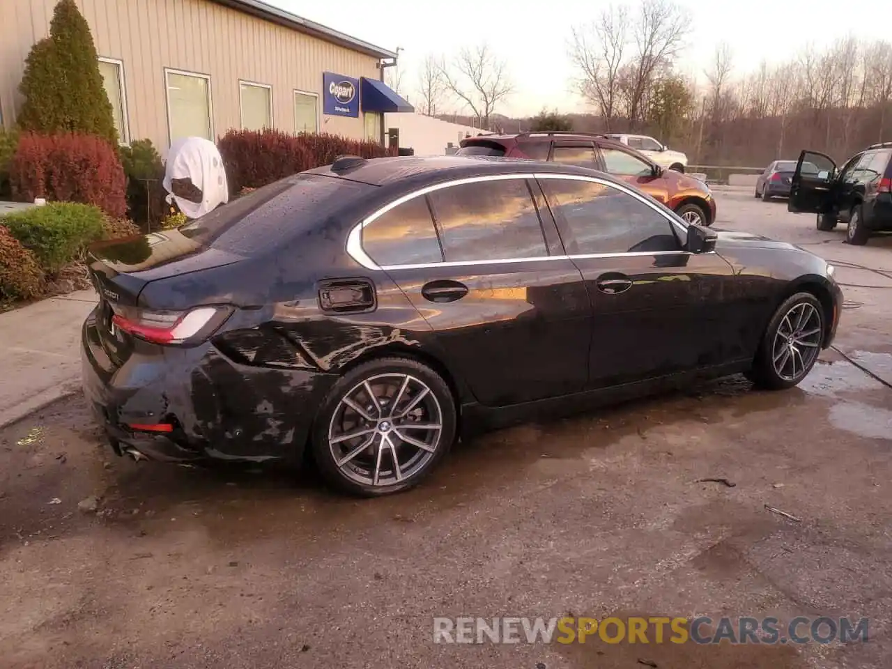 3 Photograph of a damaged car 3MW5R7J03L8B25200 BMW 3 SERIES 2020