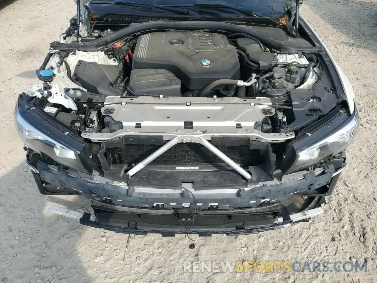 11 Photograph of a damaged car 3MW5R7J03L8B29621 BMW 3 SERIES 2020