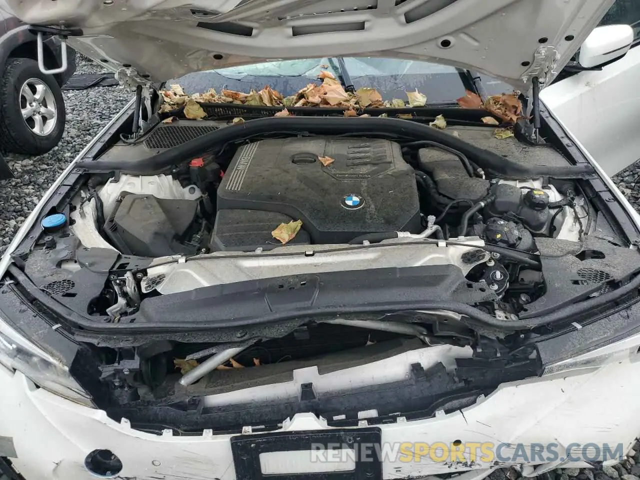 11 Photograph of a damaged car 3MW5R7J04L8B06882 BMW 3 SERIES 2020