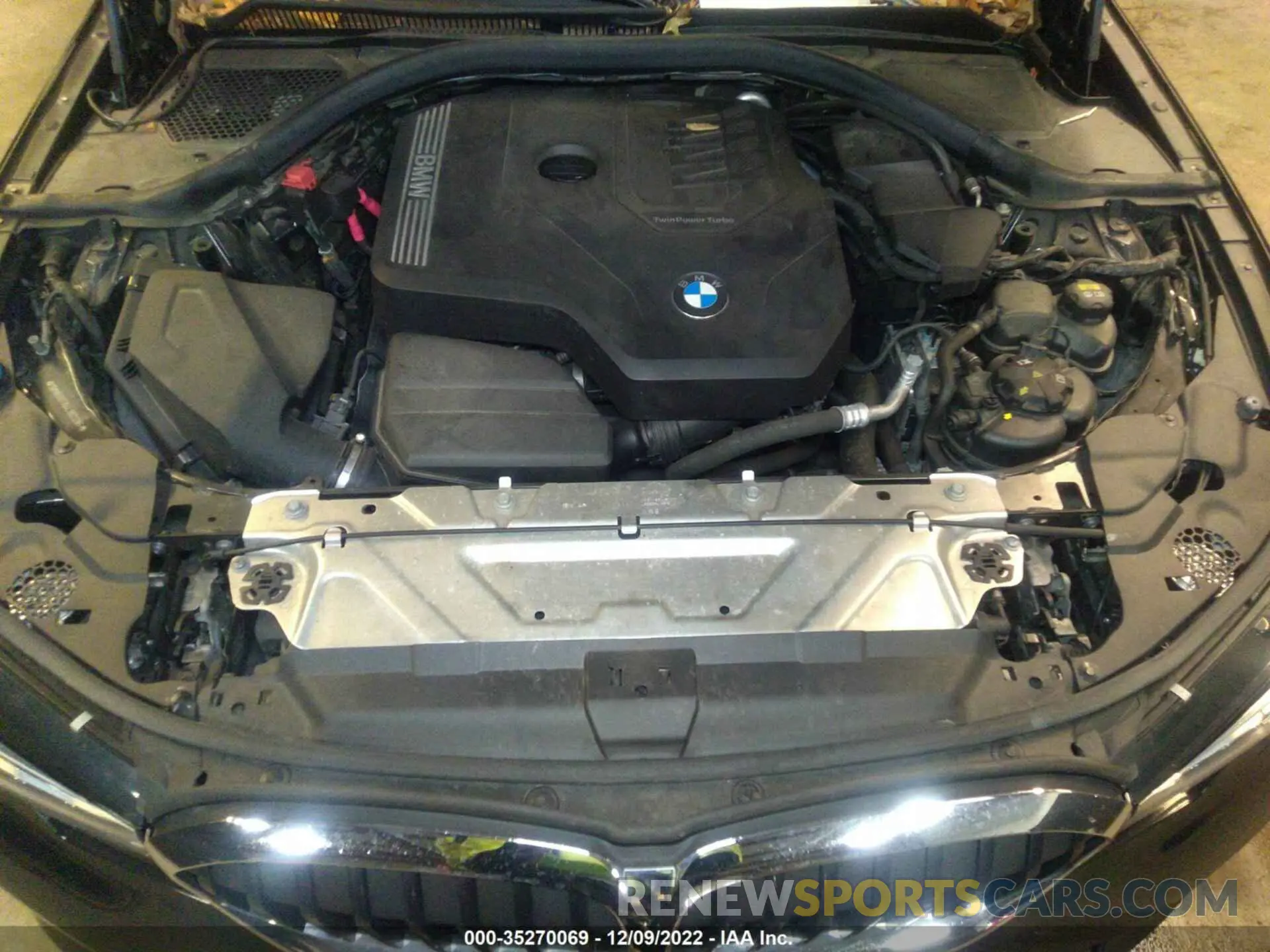10 Photograph of a damaged car 3MW5R7J04L8B21205 BMW 3 SERIES 2020