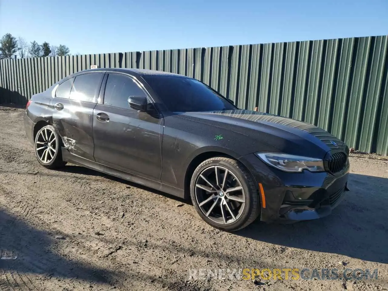 4 Photograph of a damaged car 3MW5R7J04L8B23519 BMW 3 SERIES 2020