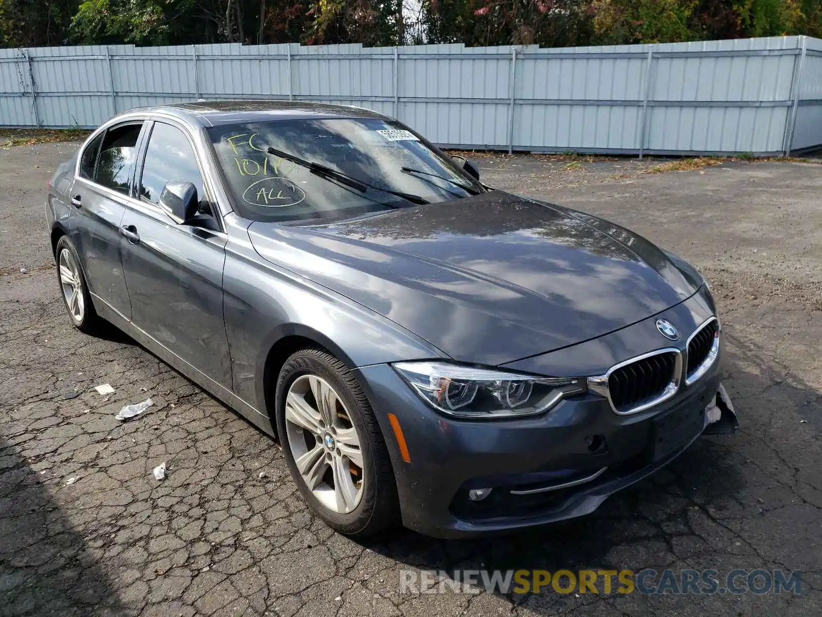 1 Photograph of a damaged car 3MW5R7J04L8B25402 BMW 3 SERIES 2020