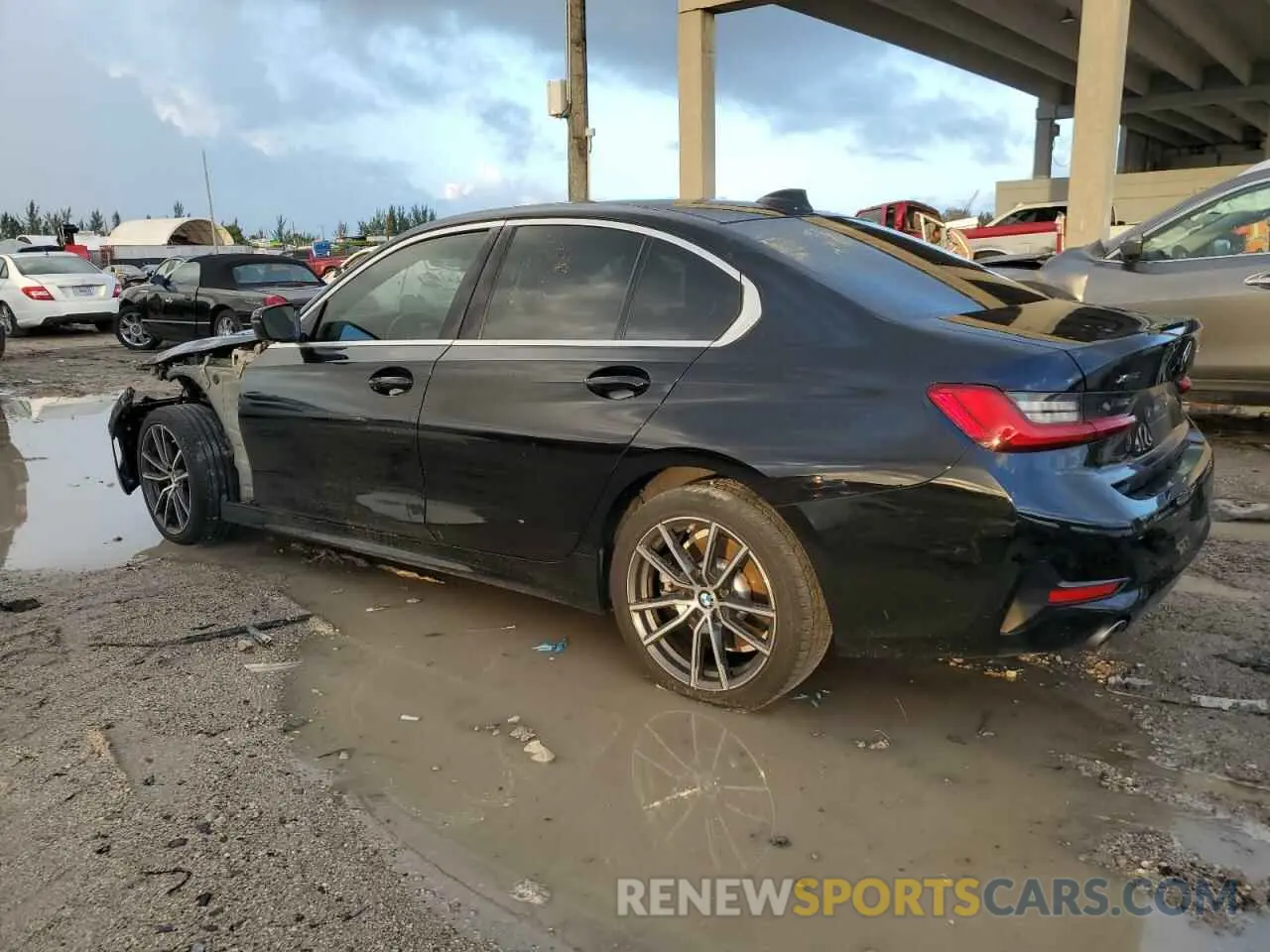 2 Photograph of a damaged car 3MW5R7J05L8B09435 BMW 3 SERIES 2020