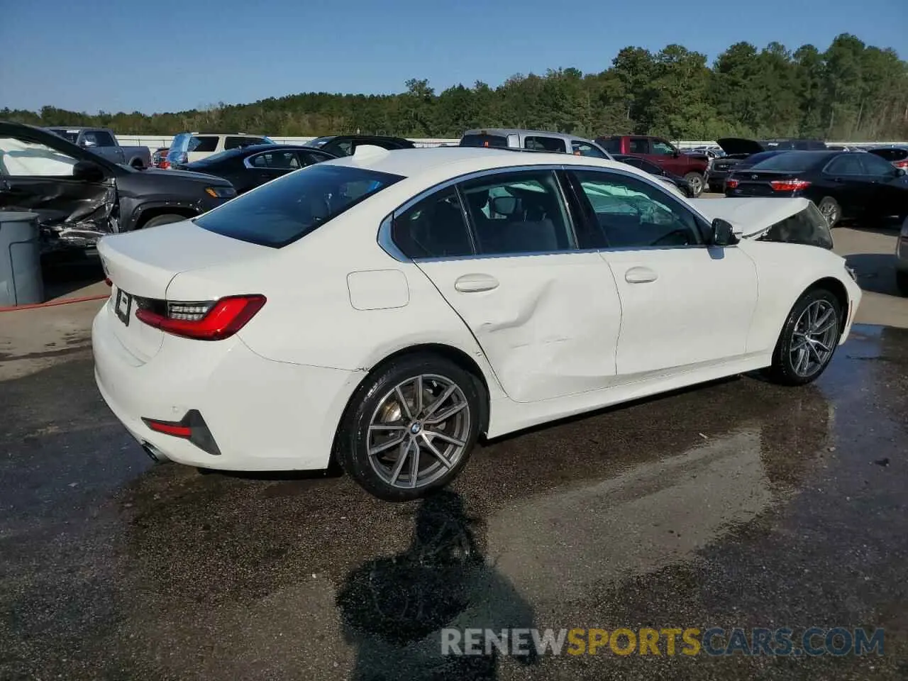 3 Photograph of a damaged car 3MW5R7J05L8B17910 BMW 3 SERIES 2020
