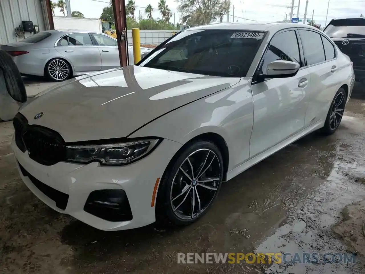 2 Photograph of a damaged car 3MW5R7J05L8B27224 BMW 3 SERIES 2020