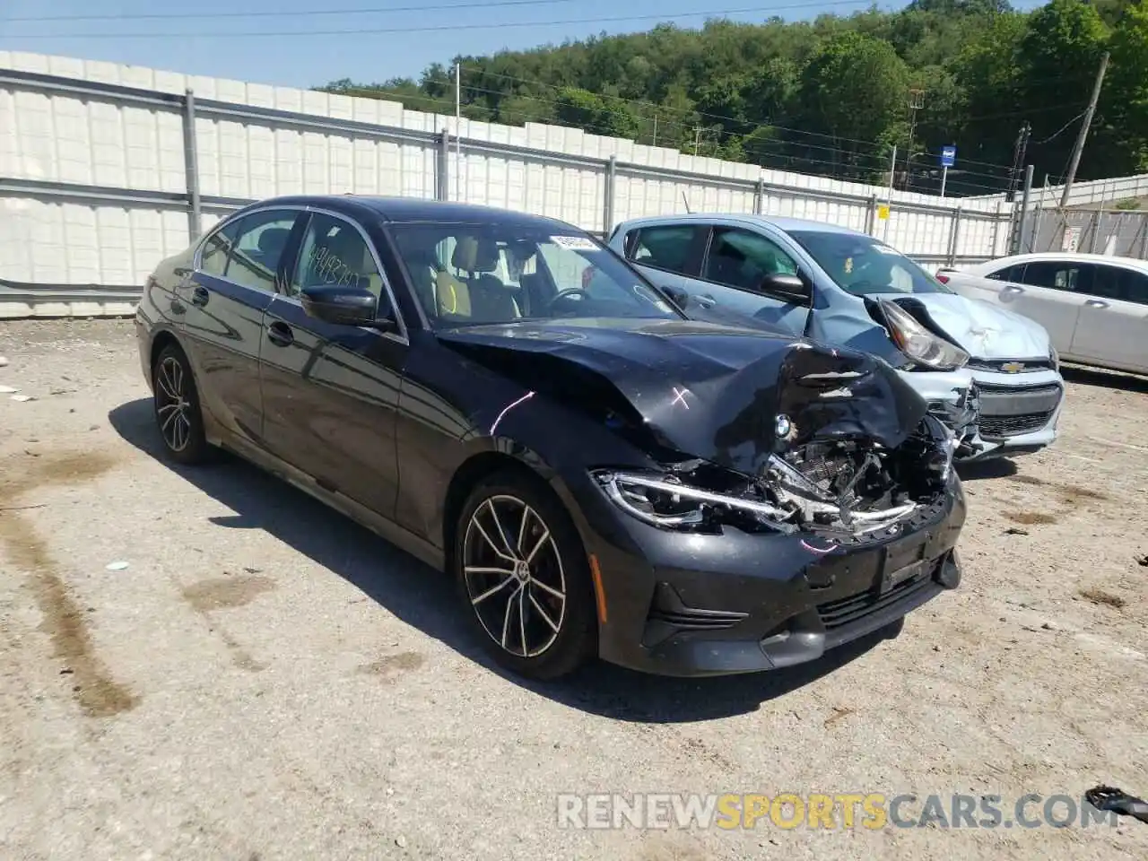 1 Photograph of a damaged car 3MW5R7J05L8B46128 BMW 3 SERIES 2020