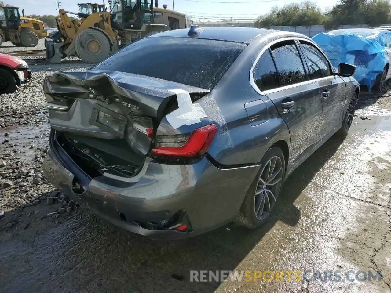 4 Photograph of a damaged car 3MW5R7J06L8B09542 BMW 3 SERIES 2020