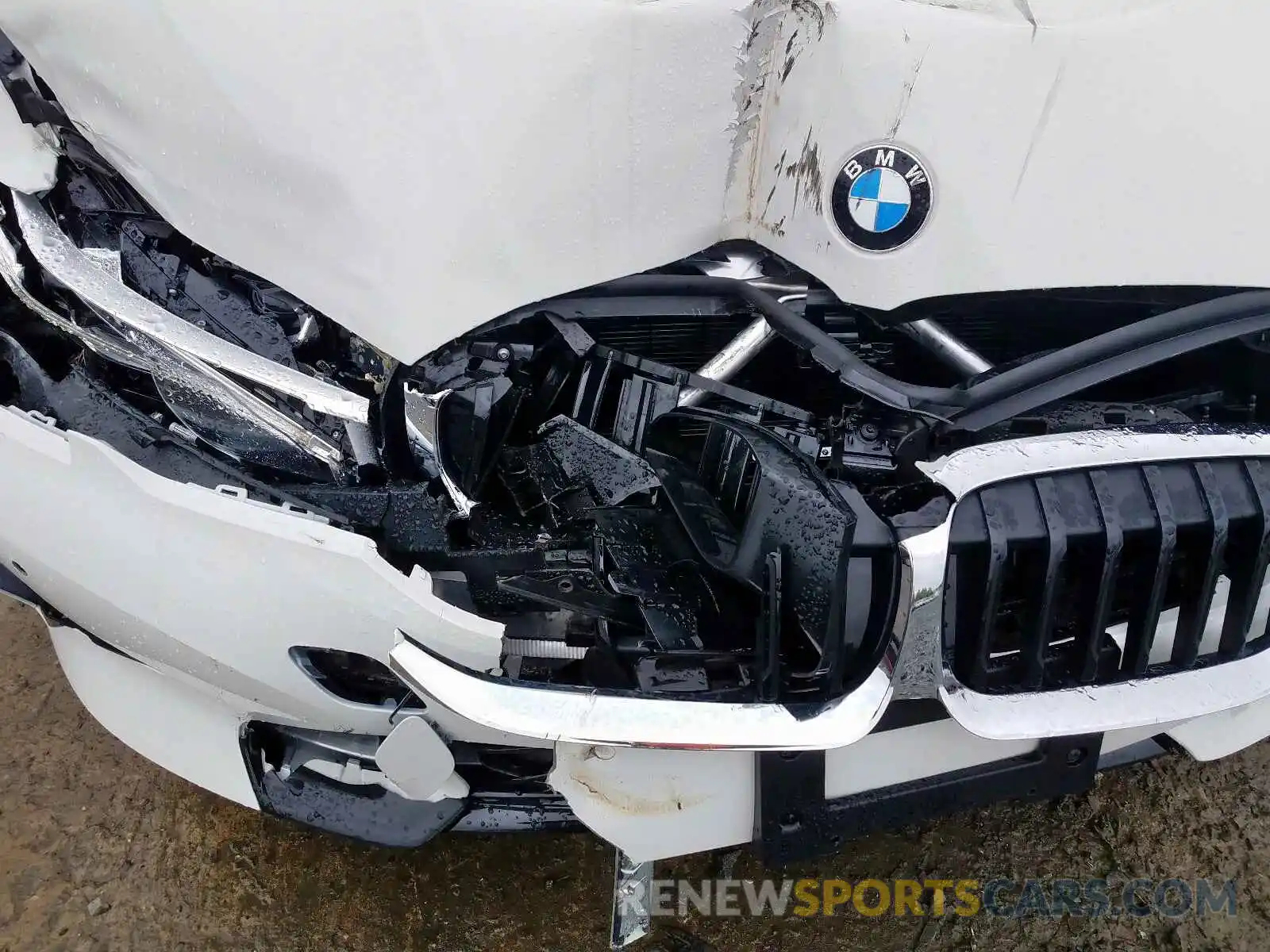 10 Photograph of a damaged car 3MW5R7J06L8B11730 BMW 3 SERIES 2020