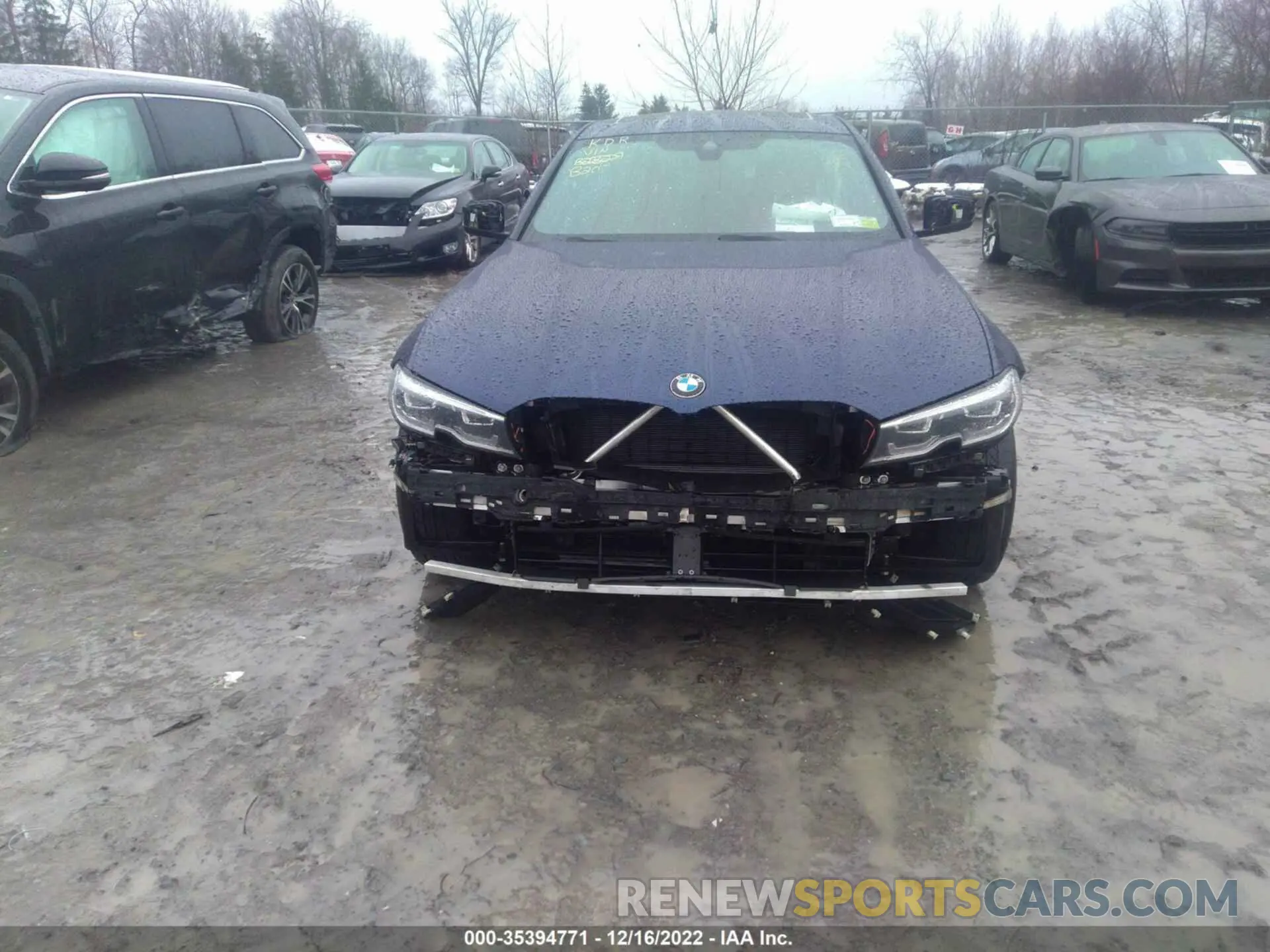 6 Photograph of a damaged car 3MW5R7J06L8B20329 BMW 3 SERIES 2020