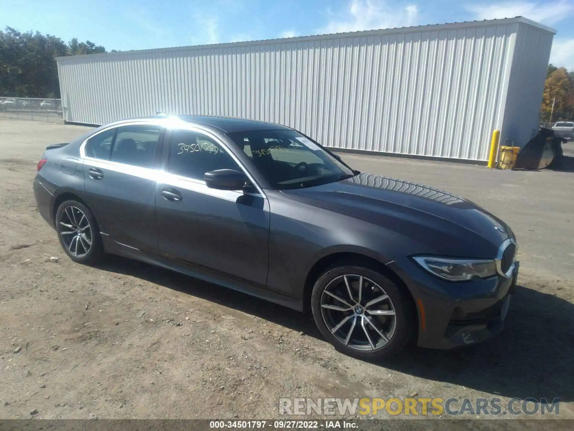 1 Photograph of a damaged car 3MW5R7J07L8B09565 BMW 3 SERIES 2020