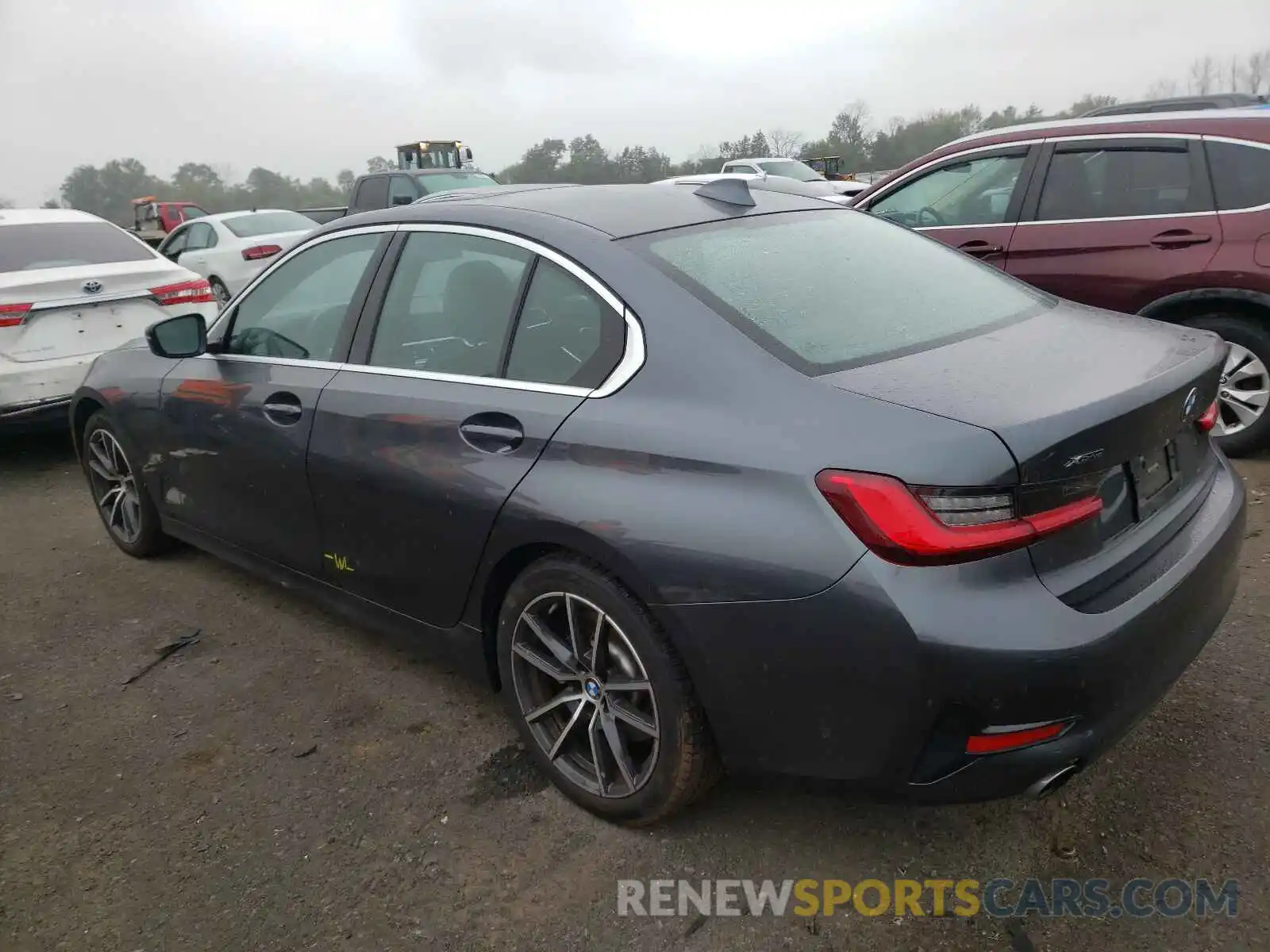 3 Photograph of a damaged car 3MW5R7J07L8B11820 BMW 3 SERIES 2020