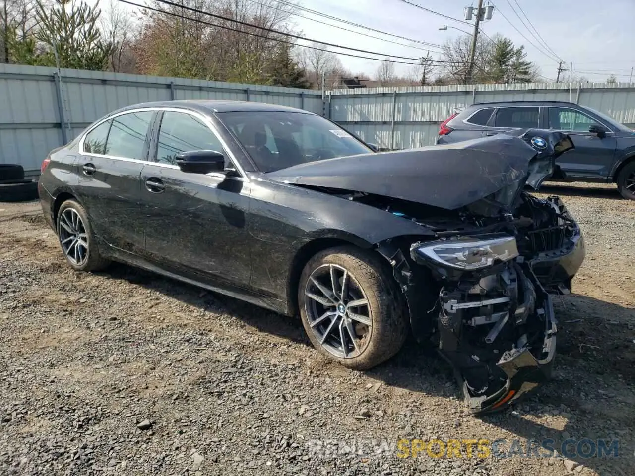 4 Photograph of a damaged car 3MW5R7J07L8B14622 BMW 3 SERIES 2020
