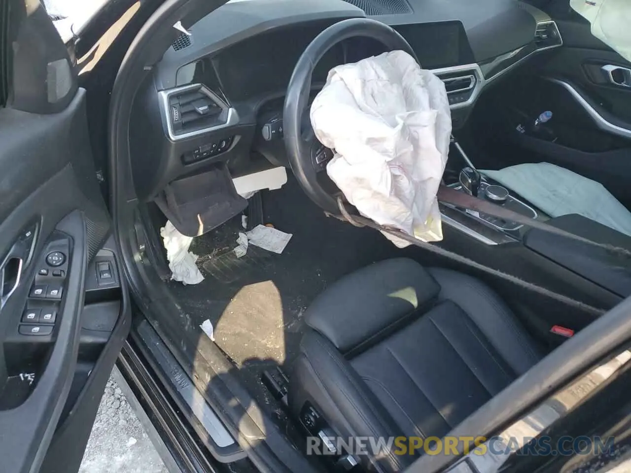 8 Photograph of a damaged car 3MW5R7J07L8B21327 BMW 3 SERIES 2020