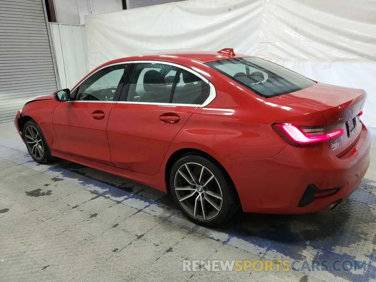 2 Photograph of a damaged car 3MW5R7J07L8B23952 BMW 3 SERIES 2020