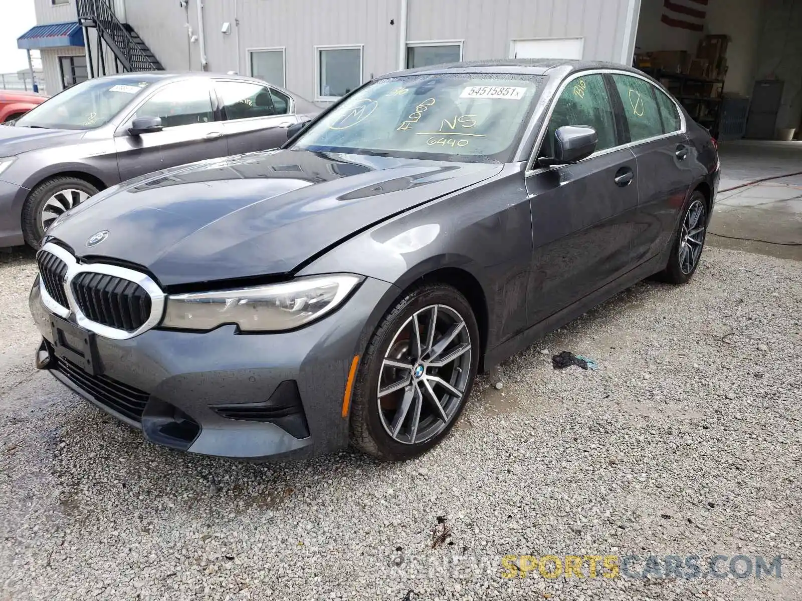 2 Photograph of a damaged car 3MW5R7J07L8B46440 BMW 3 SERIES 2020