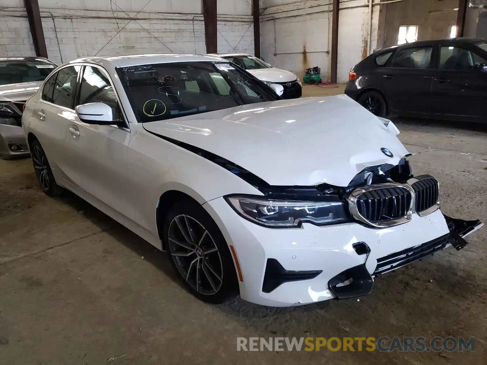 1 Photograph of a damaged car 3MW5R7J08L8B08652 BMW 3 SERIES 2020