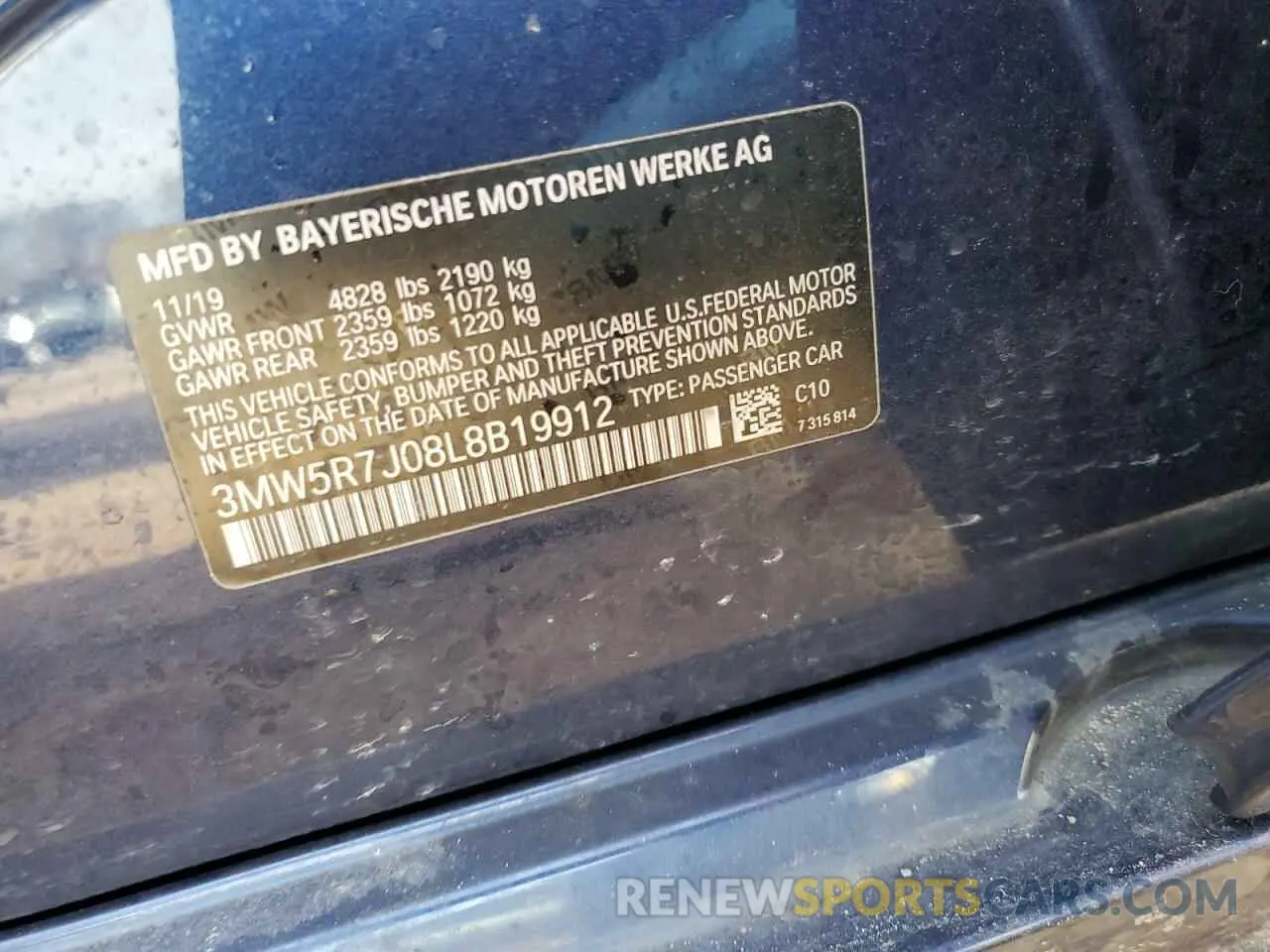 12 Photograph of a damaged car 3MW5R7J08L8B19912 BMW 3 SERIES 2020