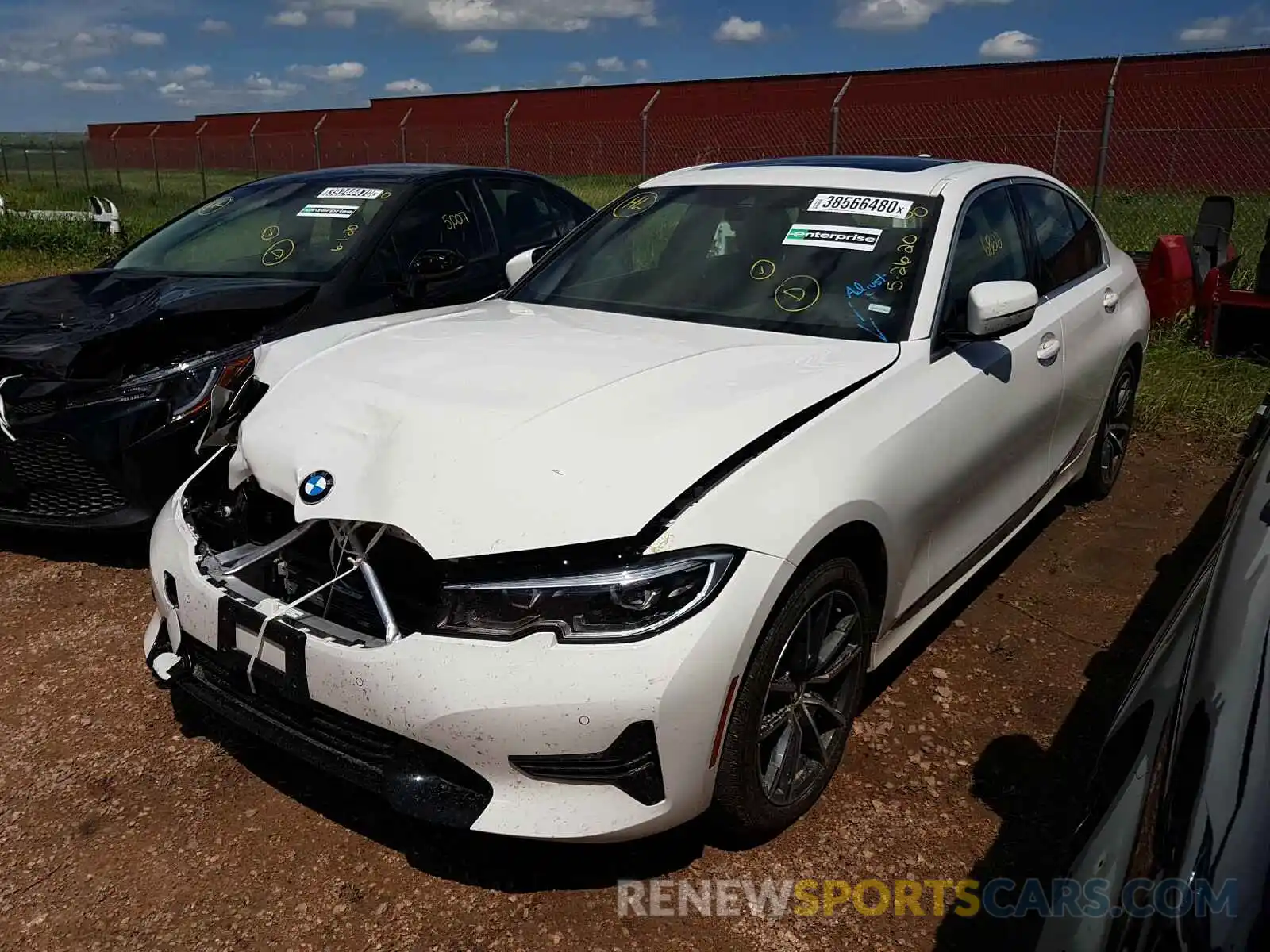 2 Photograph of a damaged car 3MW5R7J08L8B20655 BMW 3 SERIES 2020