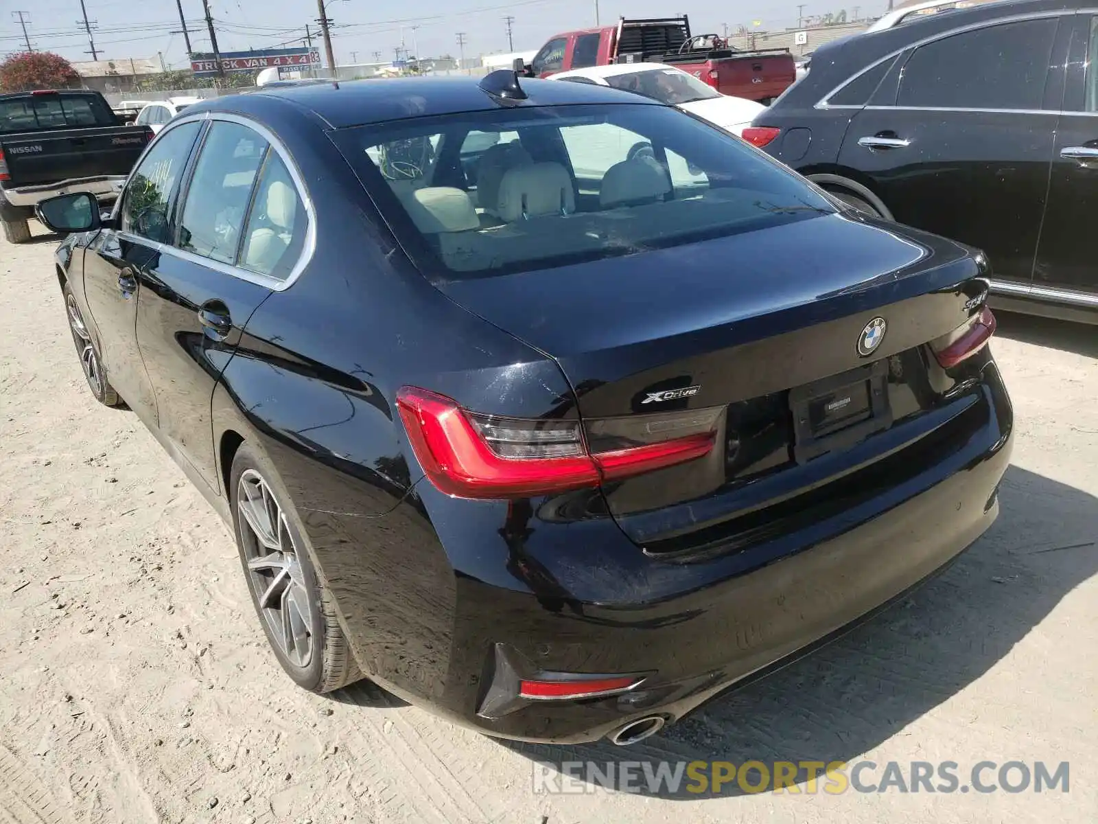 3 Photograph of a damaged car 3MW5R7J08L8B21885 BMW 3 SERIES 2020