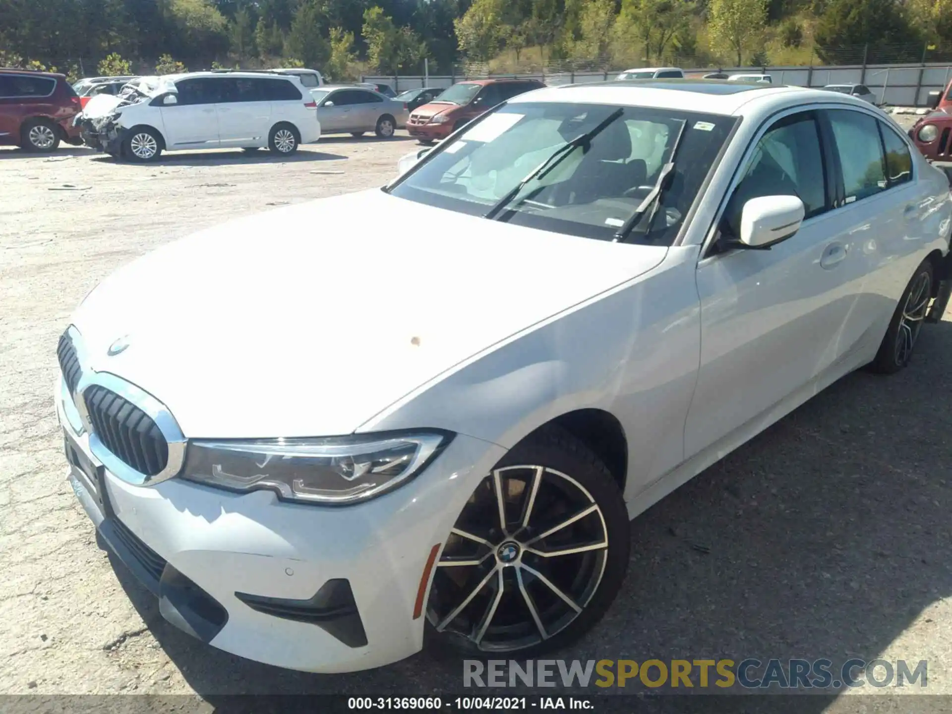 2 Photograph of a damaged car 3MW5R7J08L8B23216 BMW 3 SERIES 2020