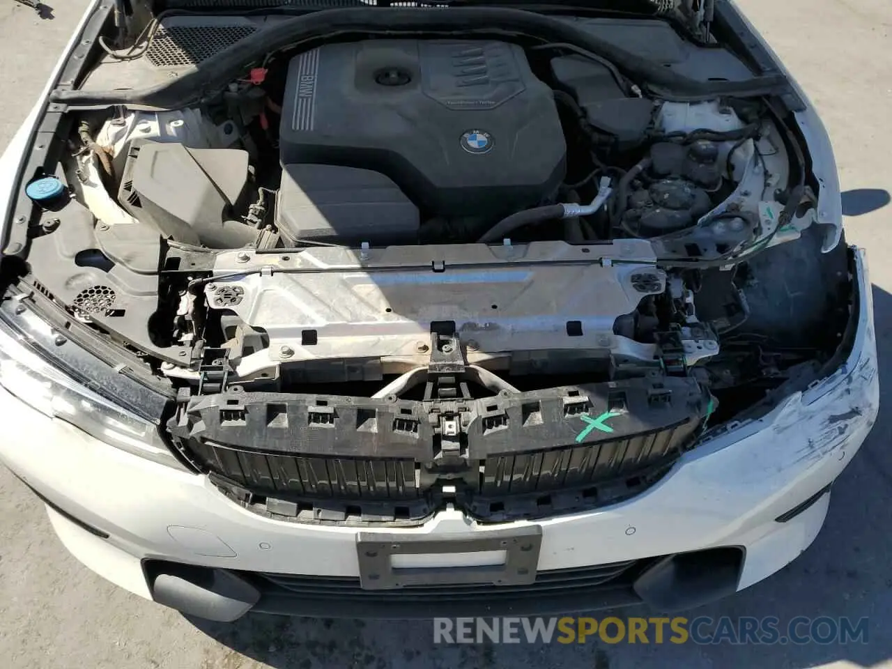 11 Photograph of a damaged car 3MW5R7J08L8B23331 BMW 3 SERIES 2020