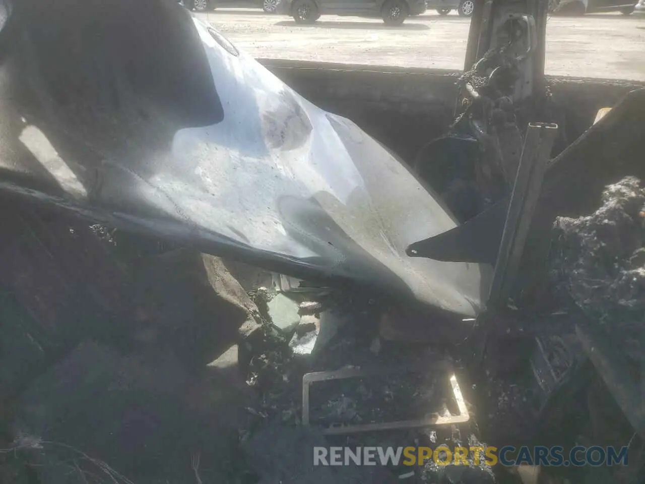 10 Photograph of a damaged car 3MW5R7J08L8B32126 BMW 3 SERIES 2020