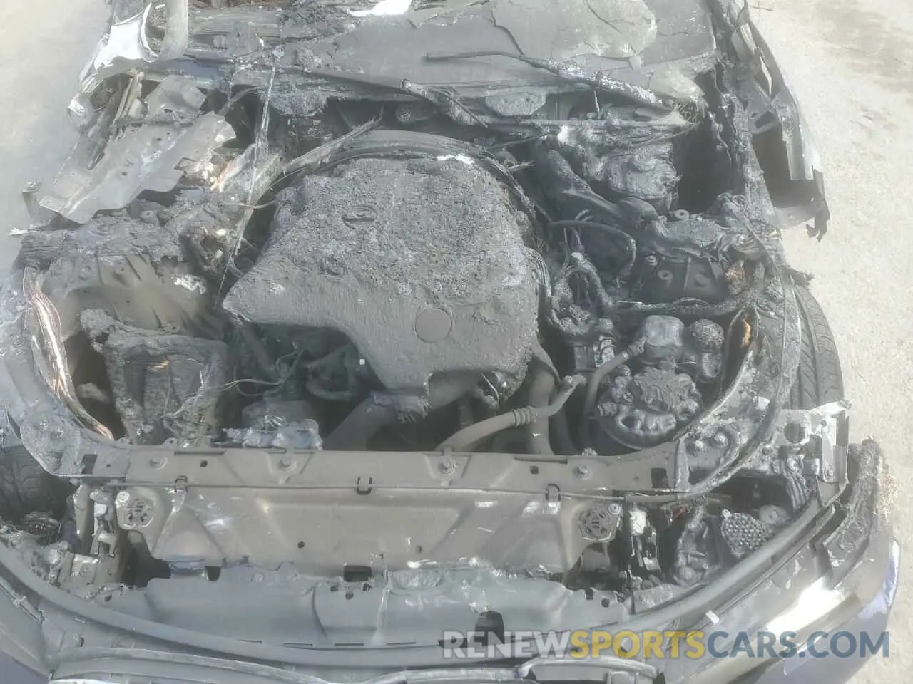 11 Photograph of a damaged car 3MW5R7J08L8B32126 BMW 3 SERIES 2020
