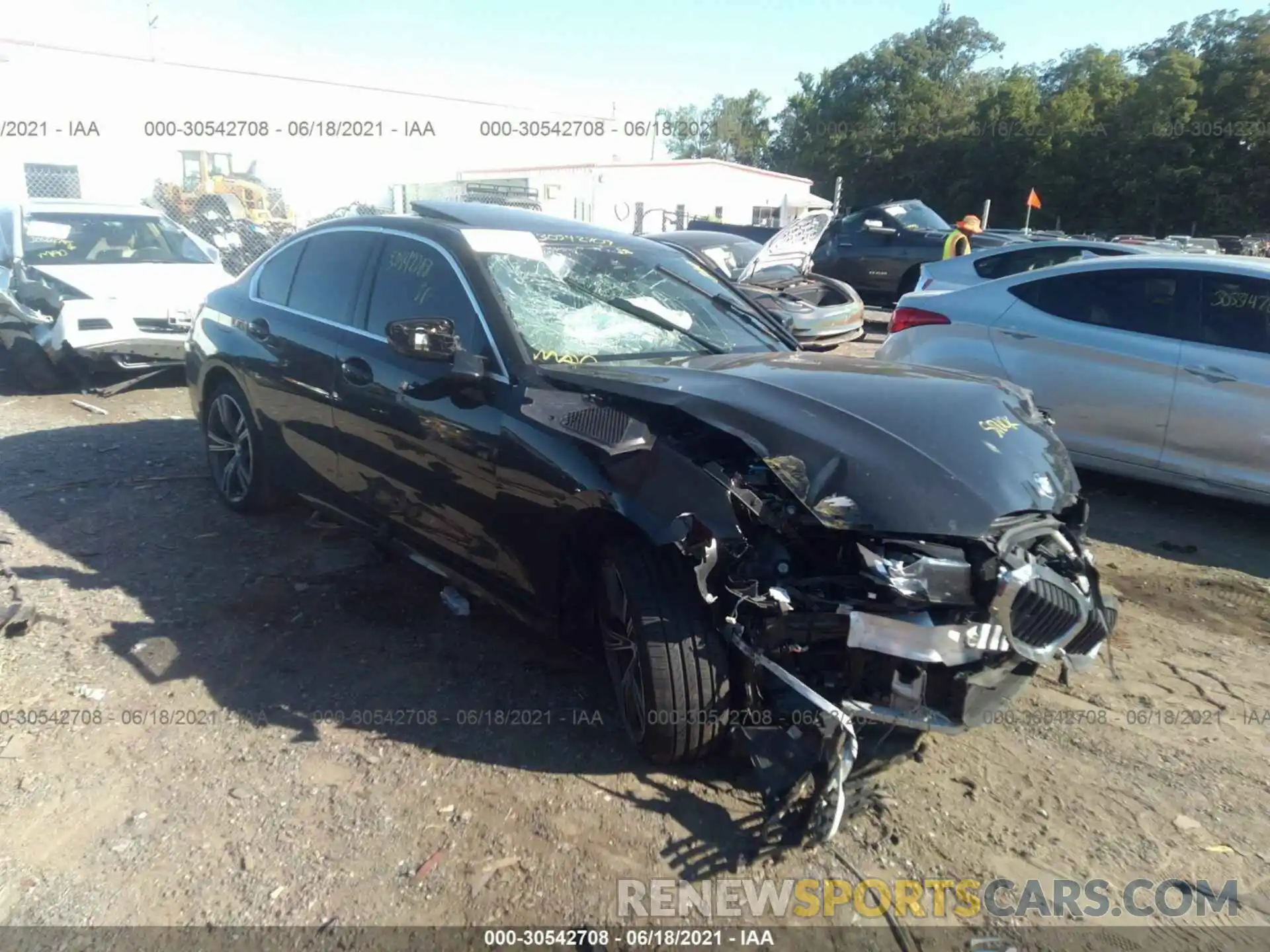 1 Photograph of a damaged car 3MW5R7J08L8B35298 BMW 3 SERIES 2020