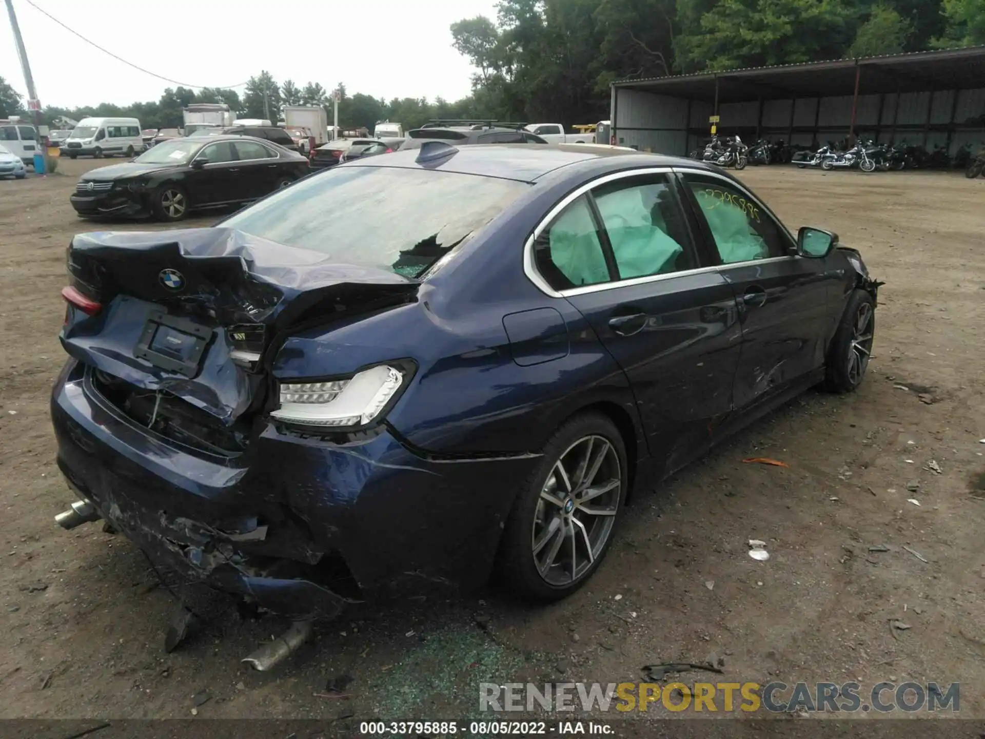 4 Photograph of a damaged car 3MW5R7J09L8B04920 BMW 3 SERIES 2020