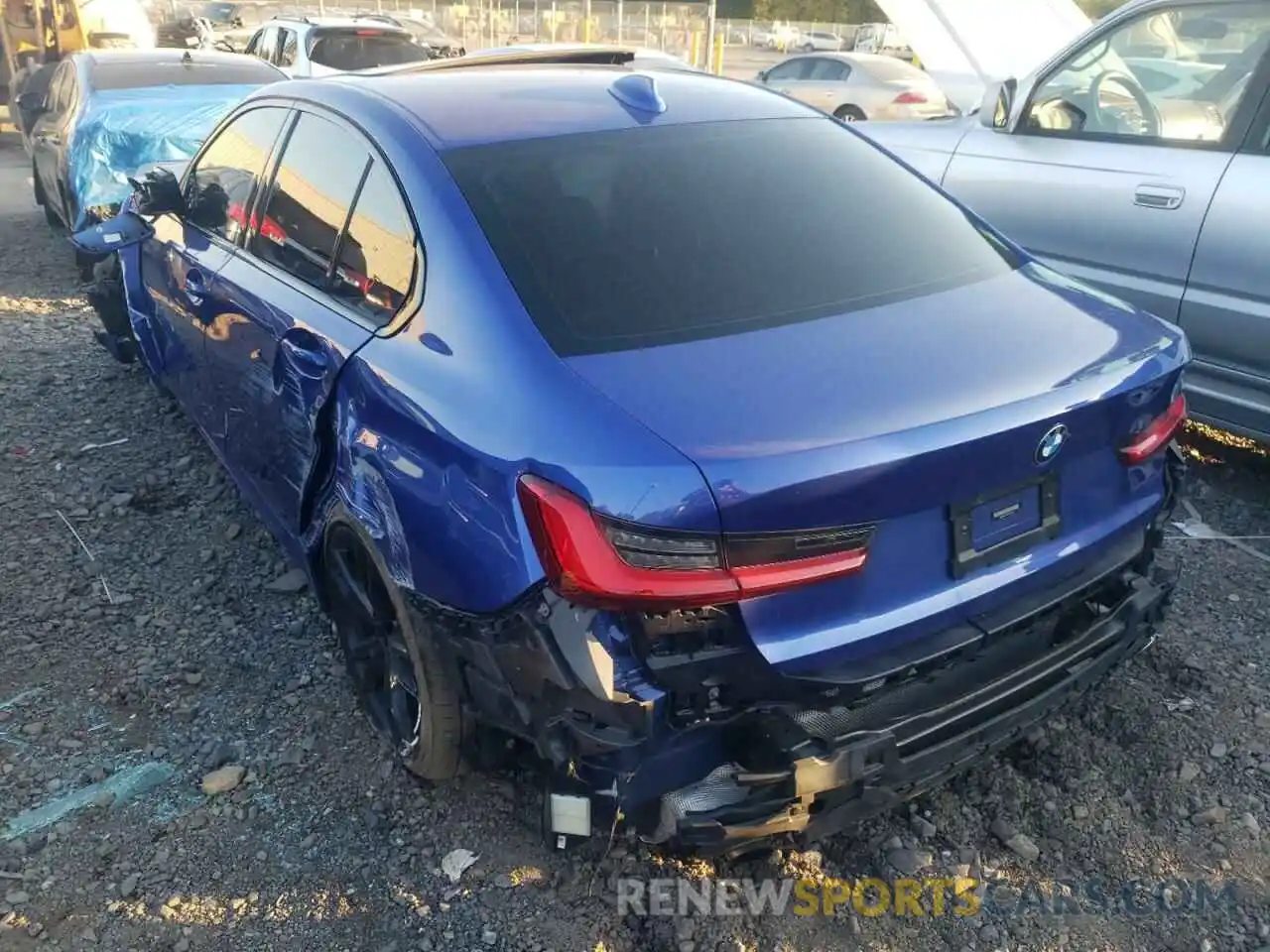 3 Photograph of a damaged car 3MW5R7J09L8B13259 BMW 3 SERIES 2020