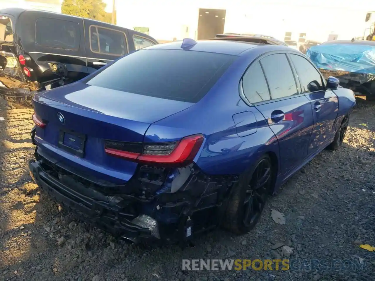 4 Photograph of a damaged car 3MW5R7J09L8B13259 BMW 3 SERIES 2020